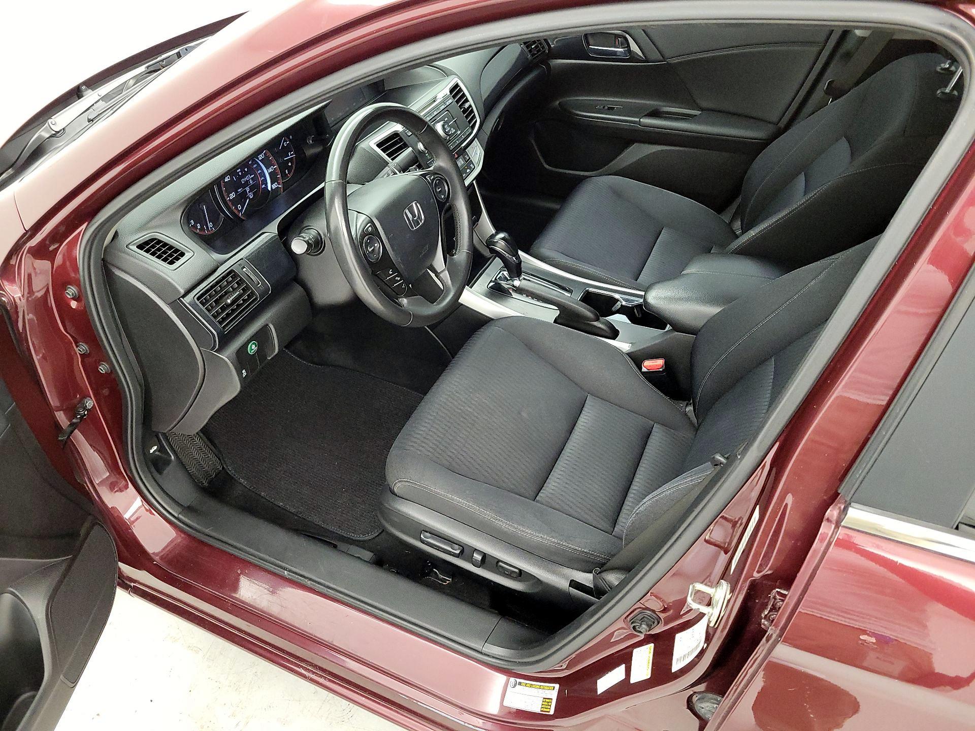 Thumbnail: 2015 Honda Accord - 11