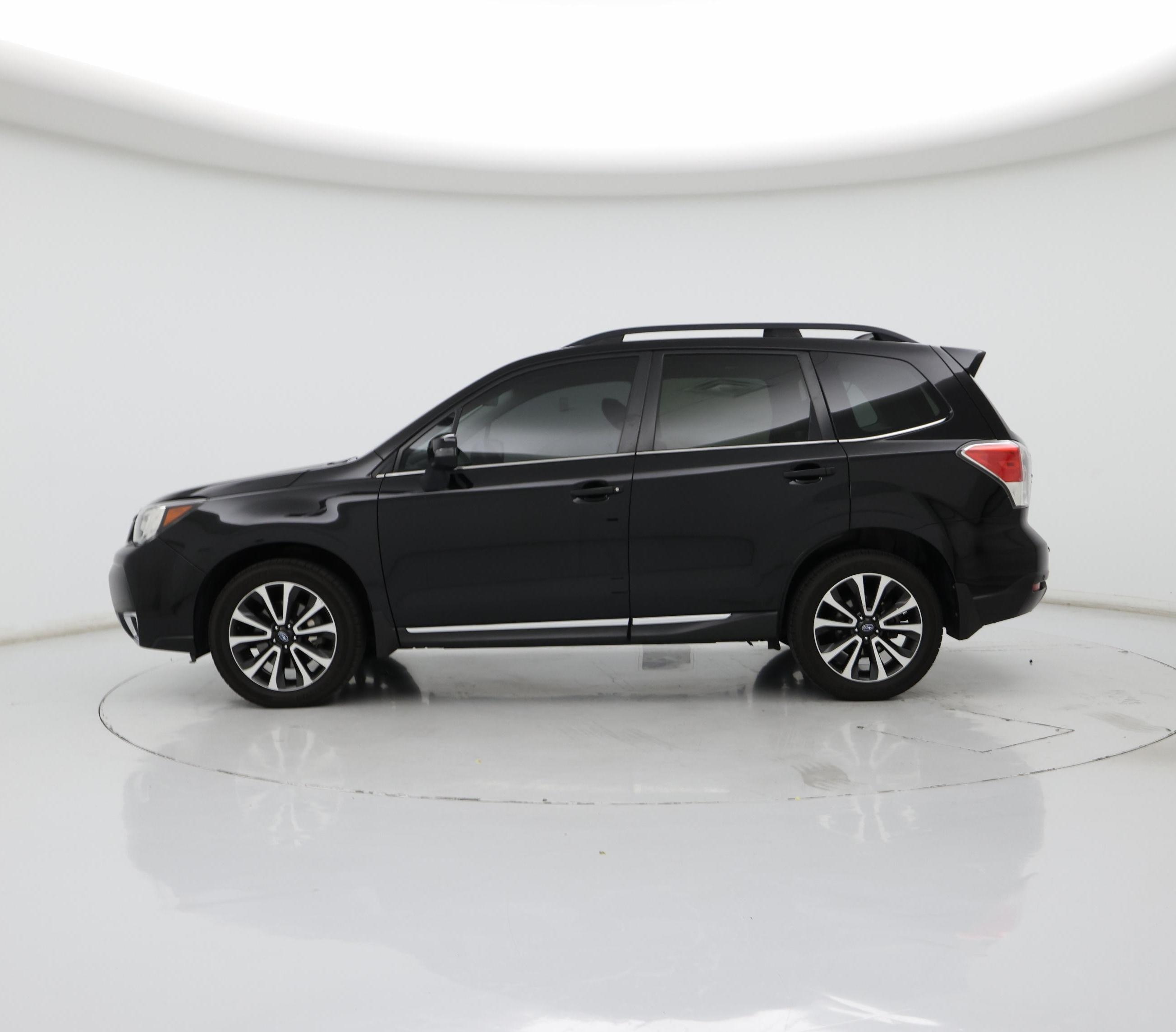 Thumbnail: 2017 Subaru Forester - 3