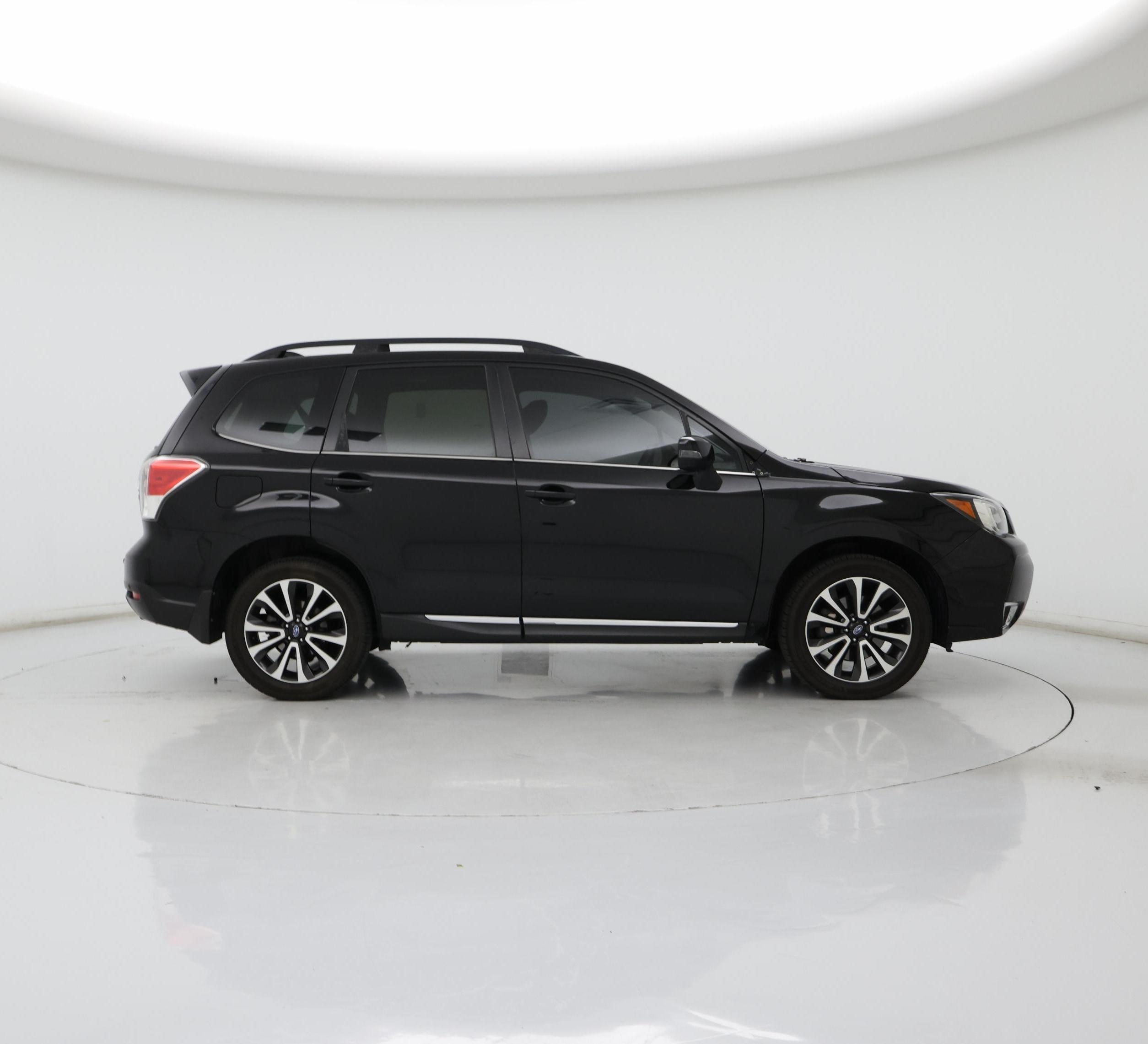 Thumbnail: 2017 Subaru Forester - 7