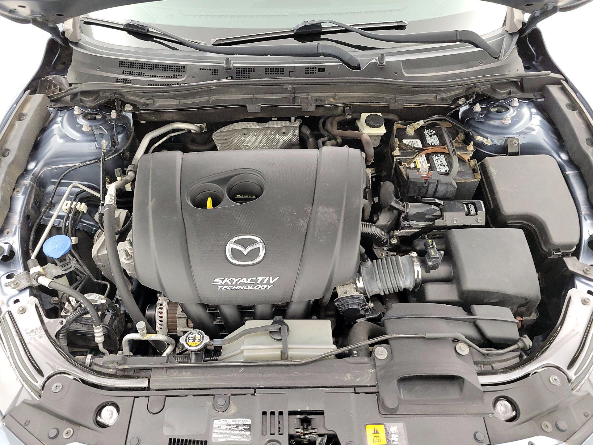 Thumbnail: 2015 Mazda Mazda3 - 17
