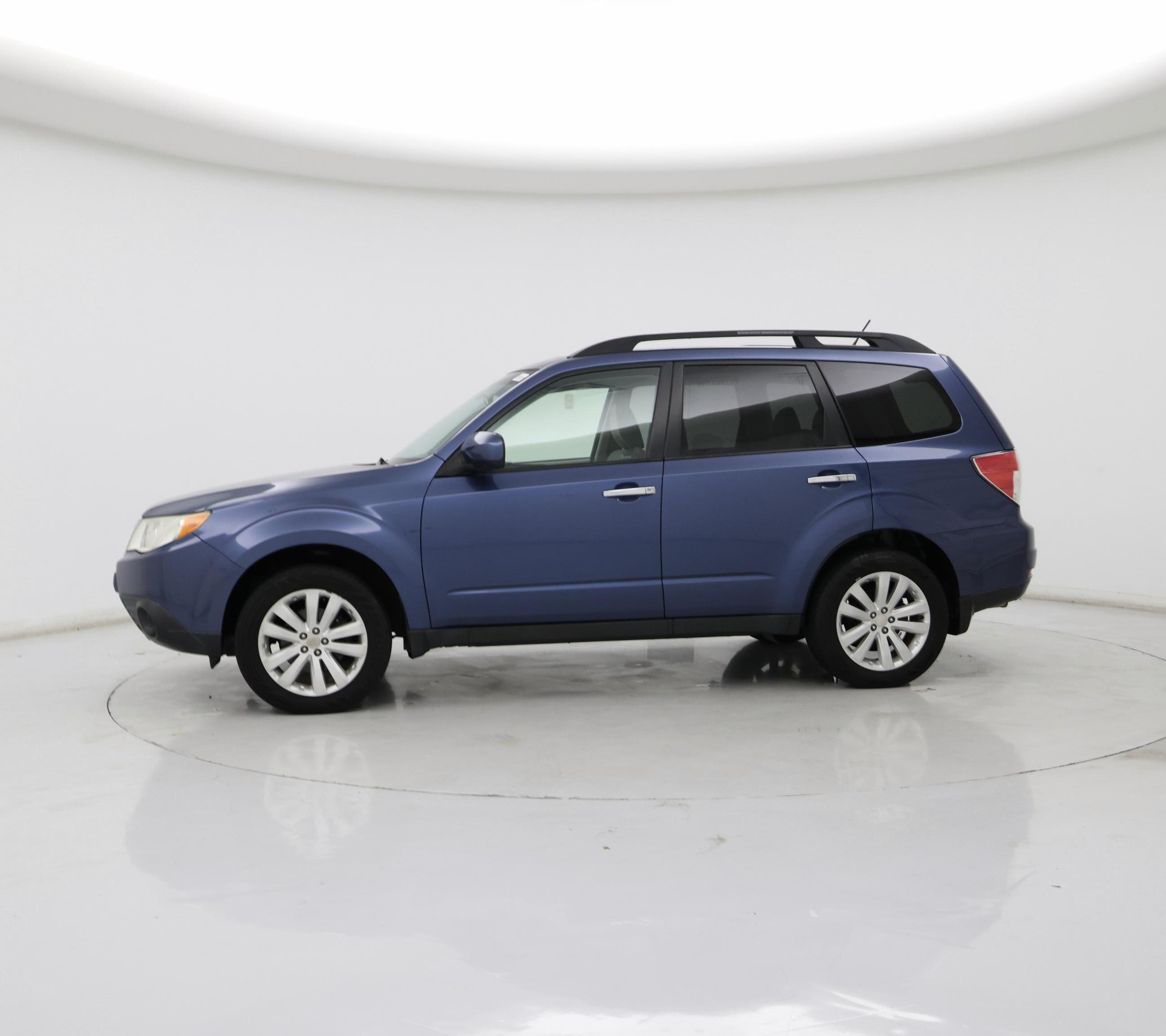 Thumbnail: 2013 Subaru Forester - 3