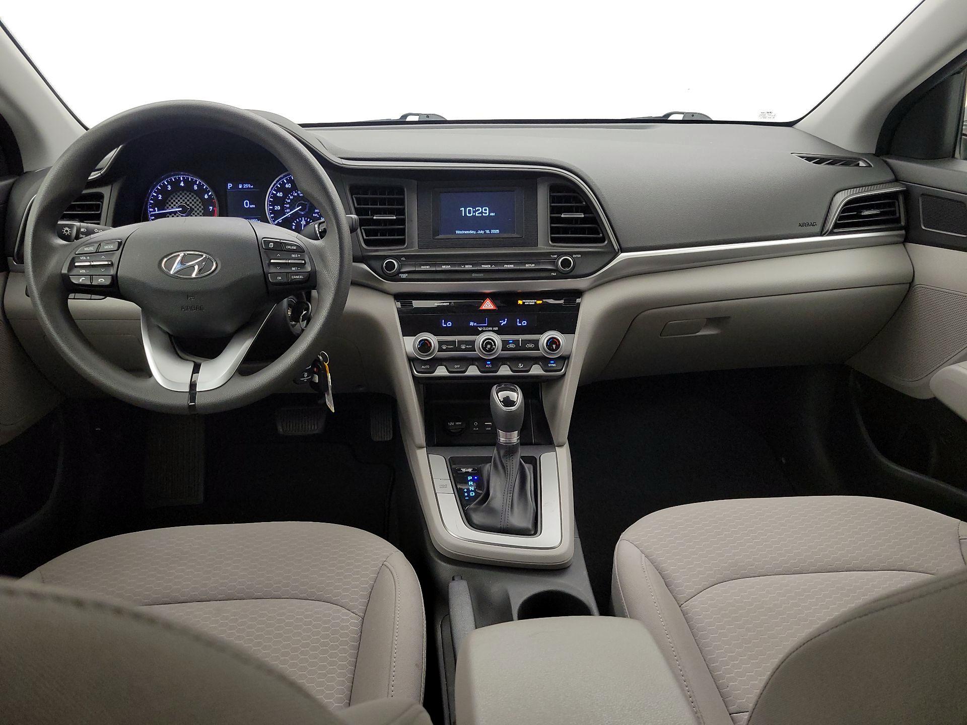 Thumbnail: 2020 Hyundai Elantra - 9