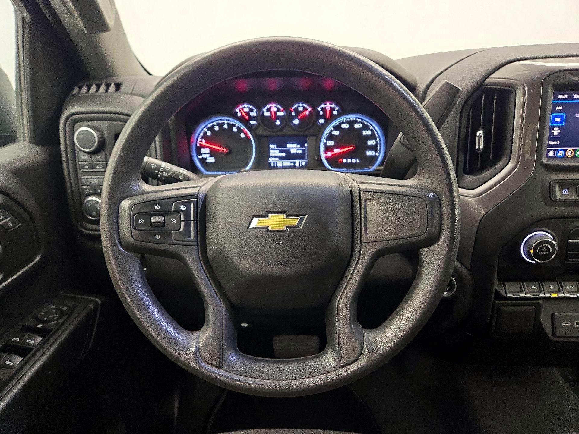 Thumbnail: 2023 Chevrolet Silverado 1500 - 10
