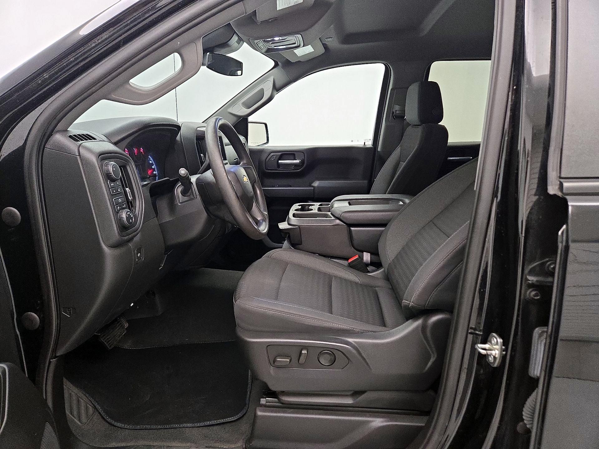 Thumbnail: 2023 Chevrolet Silverado 1500 - 11