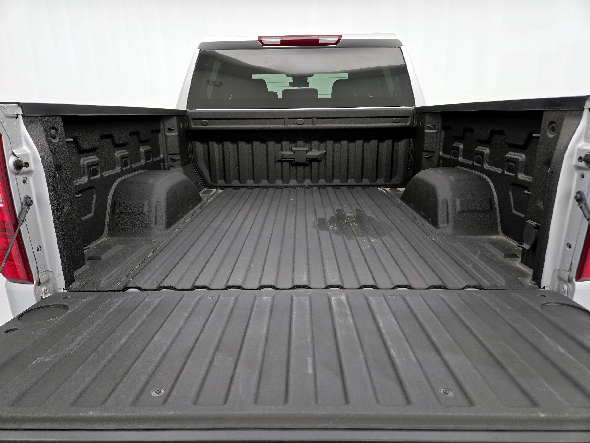 Thumbnail: 2022 Chevrolet Silverado 1500 - 20