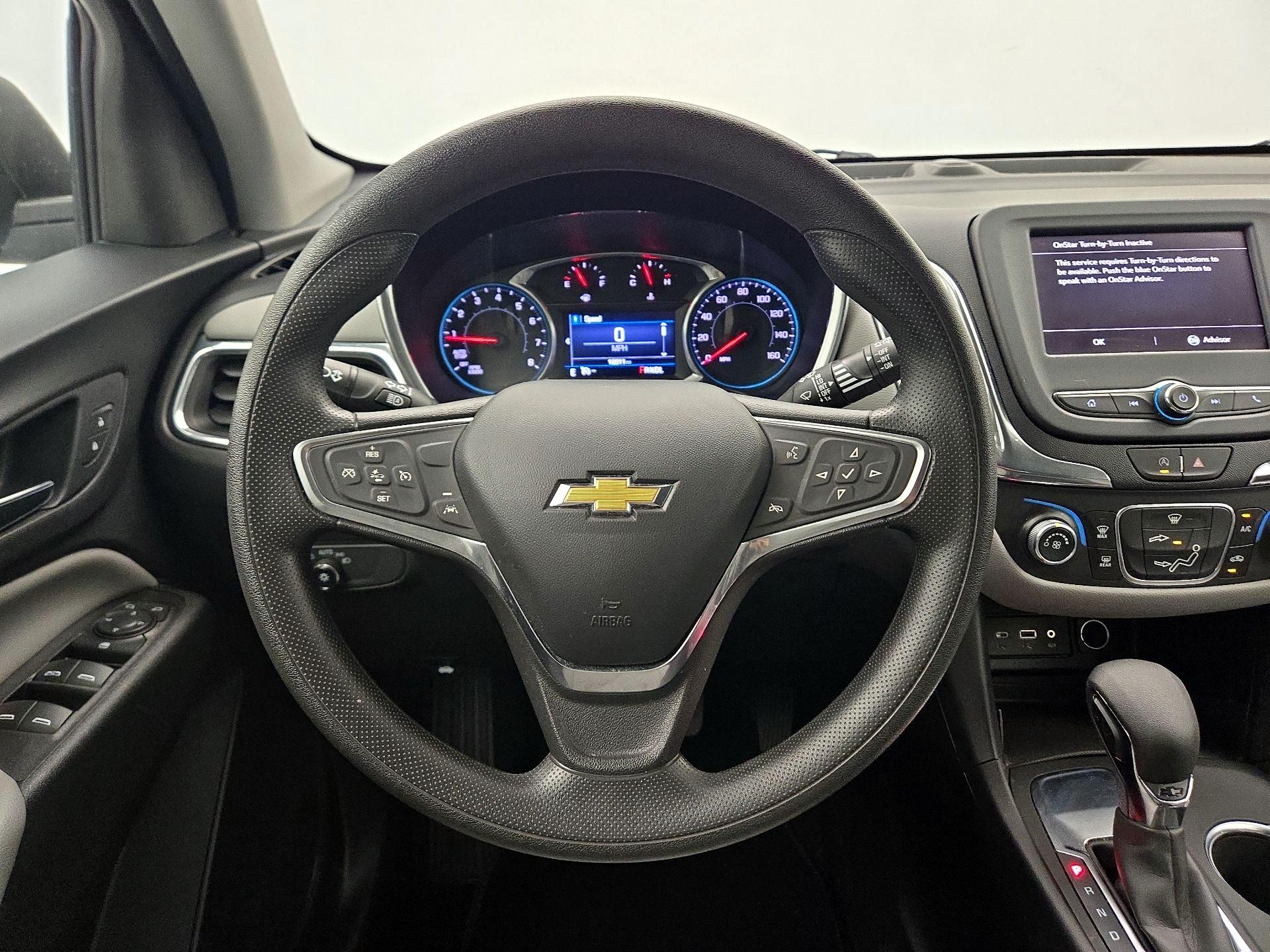 Thumbnail: 2022 Chevrolet Equinox - 10