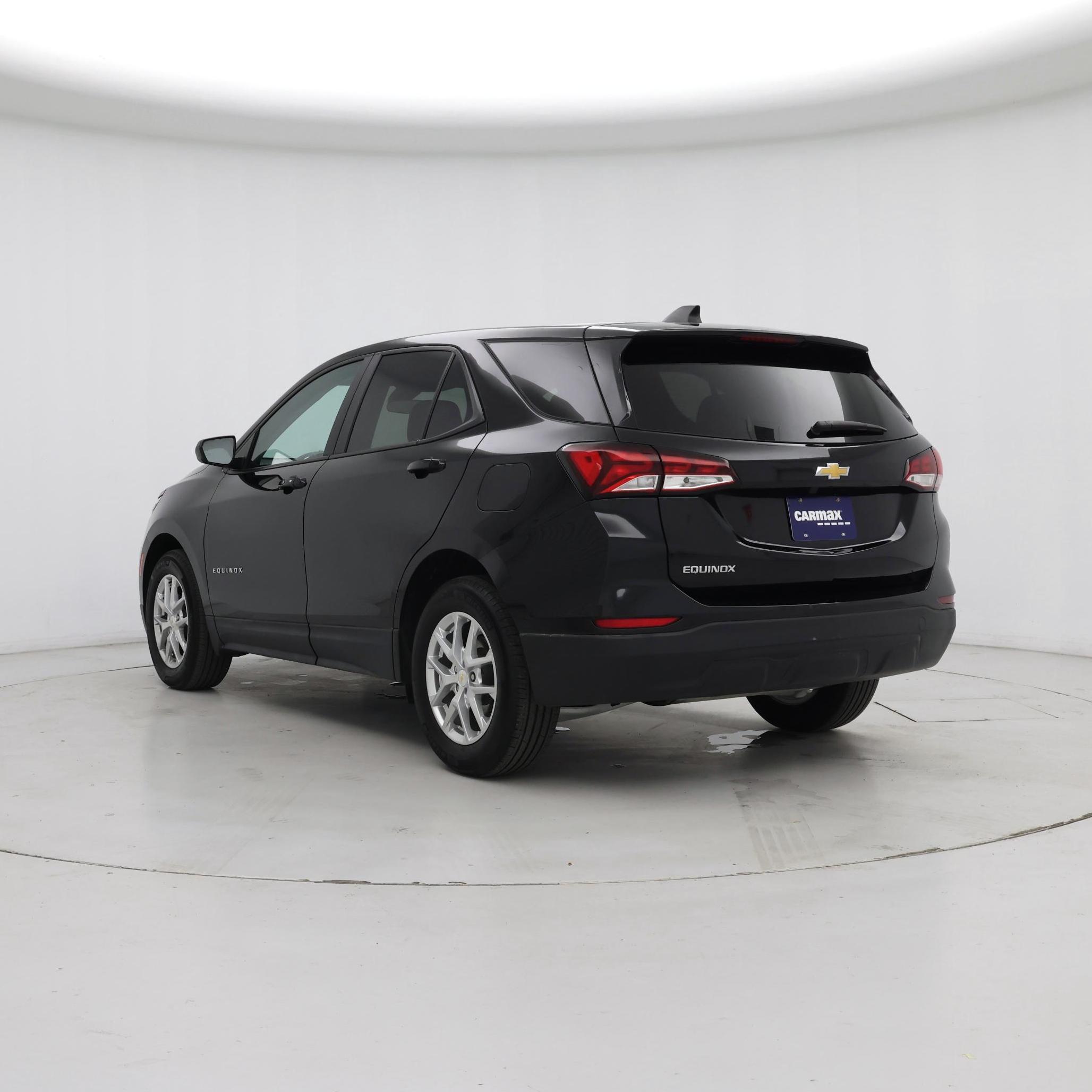 Thumbnail: 2022 Chevrolet Equinox - 2