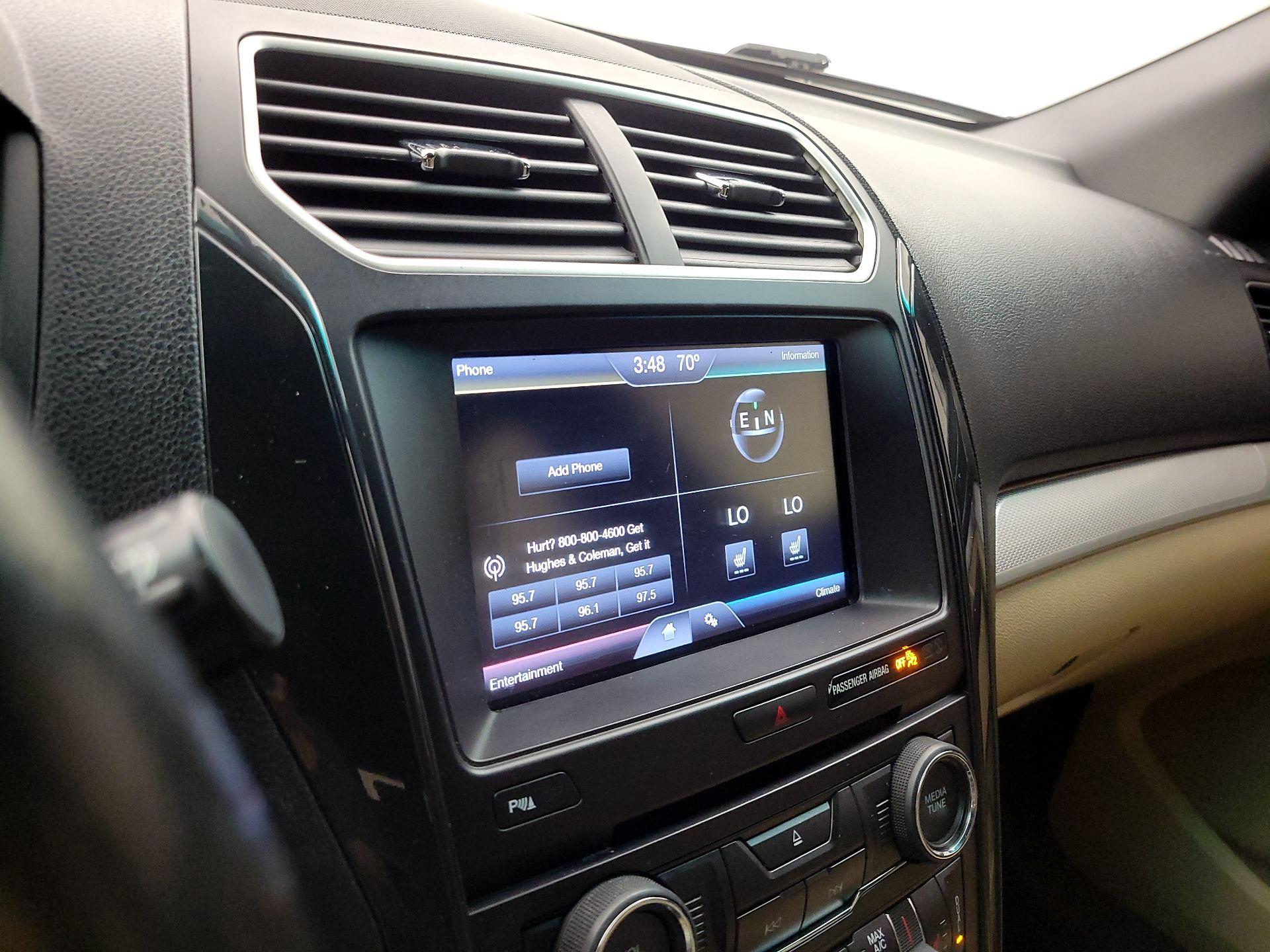 Thumbnail: 2016 Ford Explorer - 15