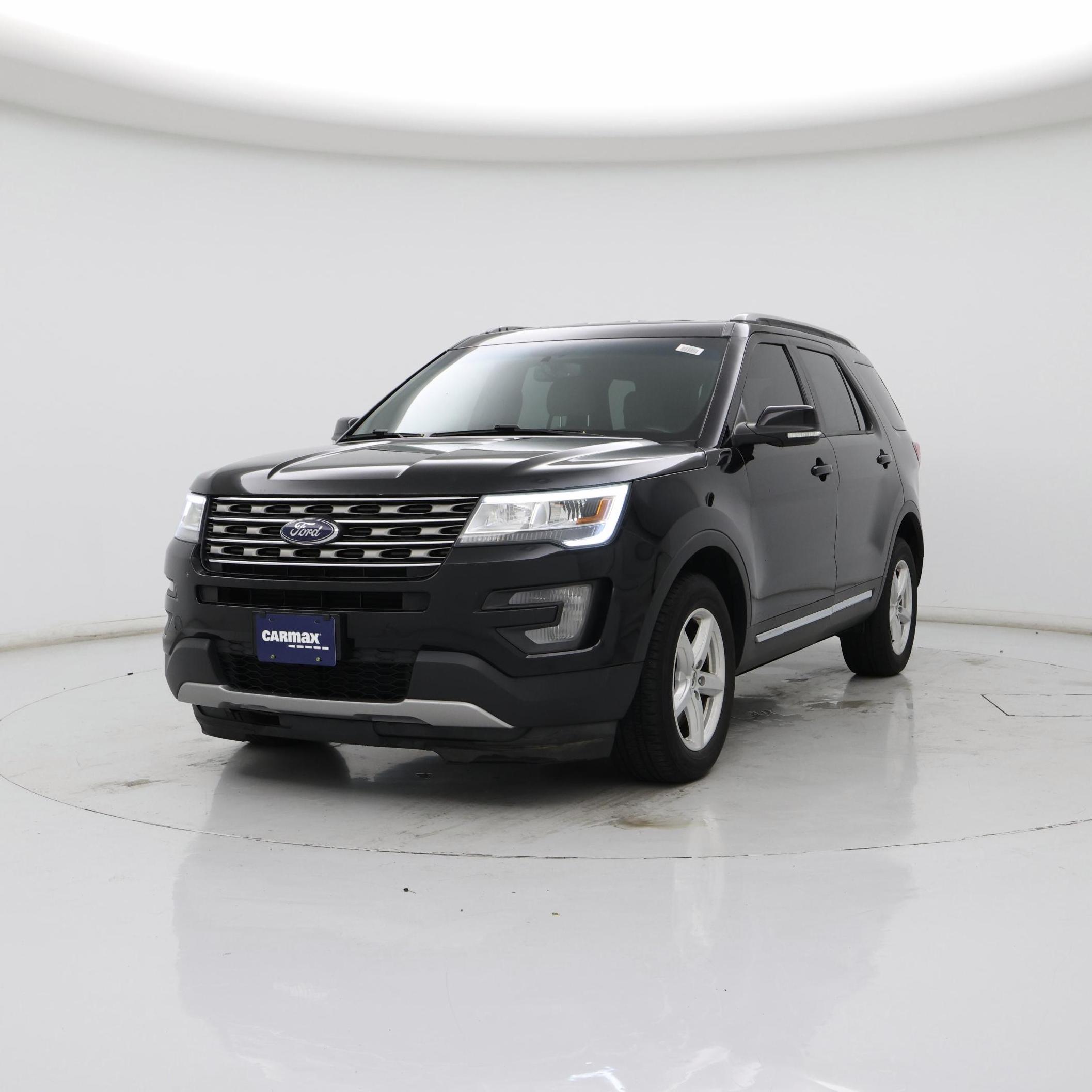 Thumbnail: 2016 Ford Explorer - 4