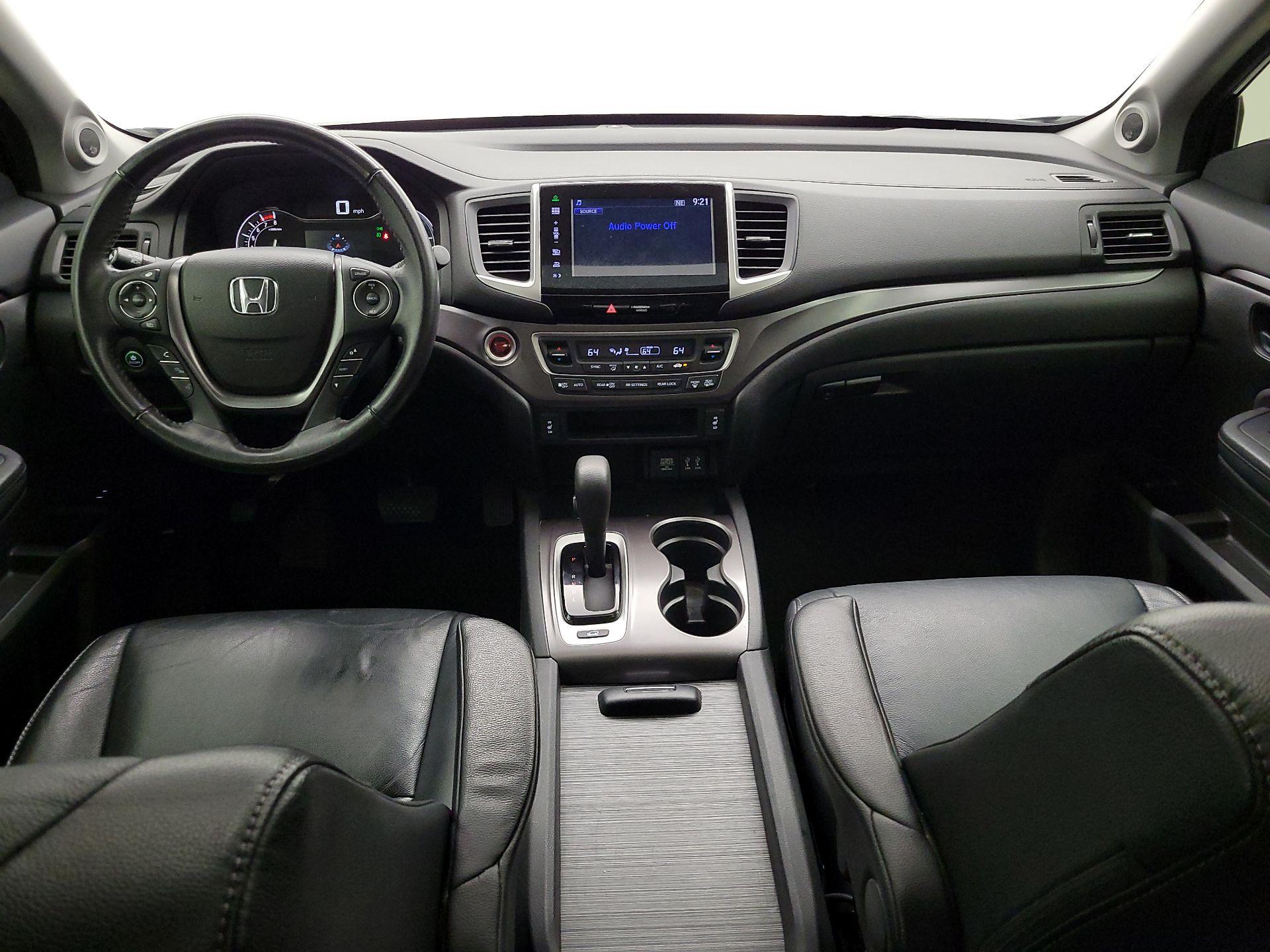 Thumbnail: 2016 Honda Pilot - 9