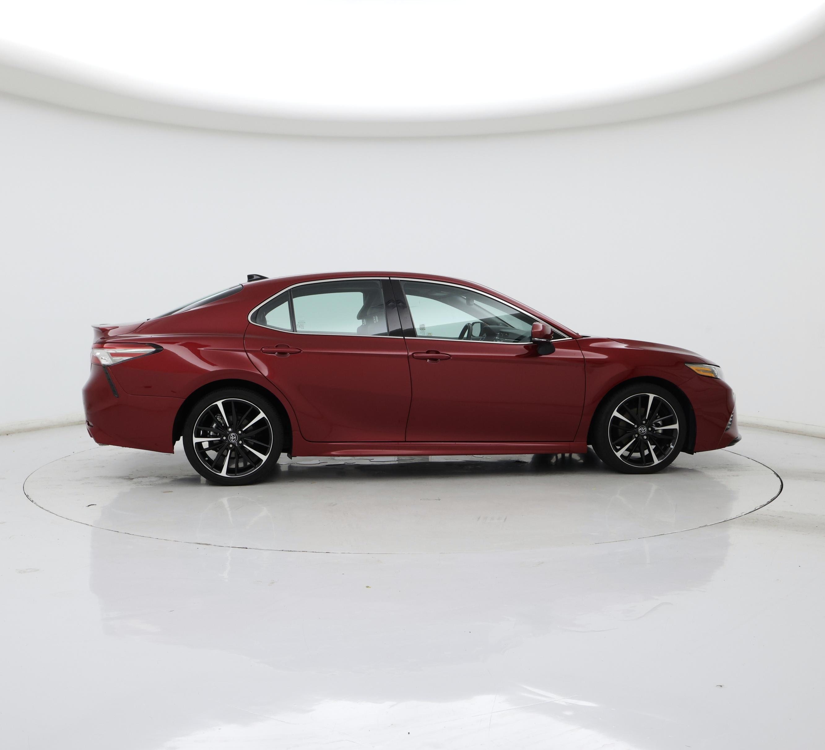 Thumbnail: 2018 Toyota Camry - 7