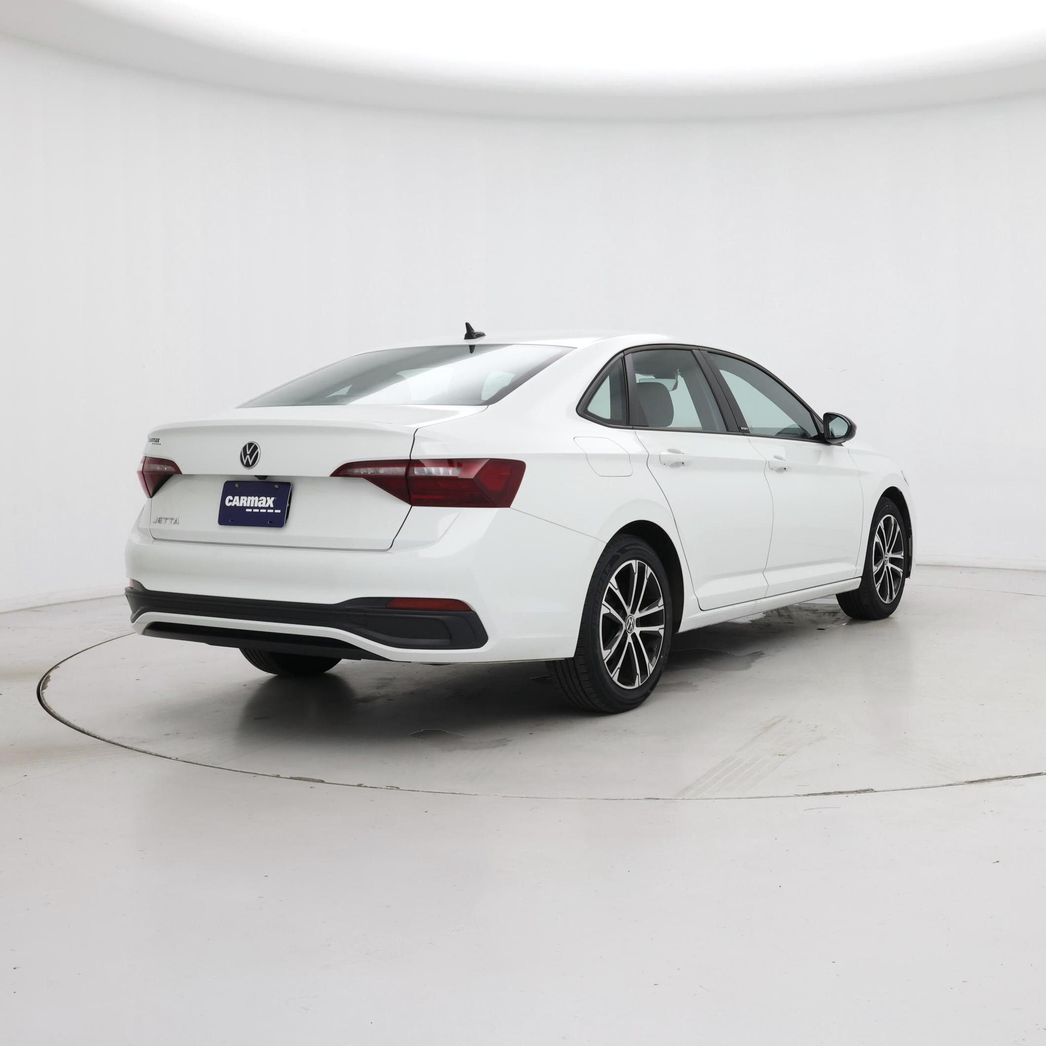 Thumbnail: 2023 Volkswagen Jetta - 8
