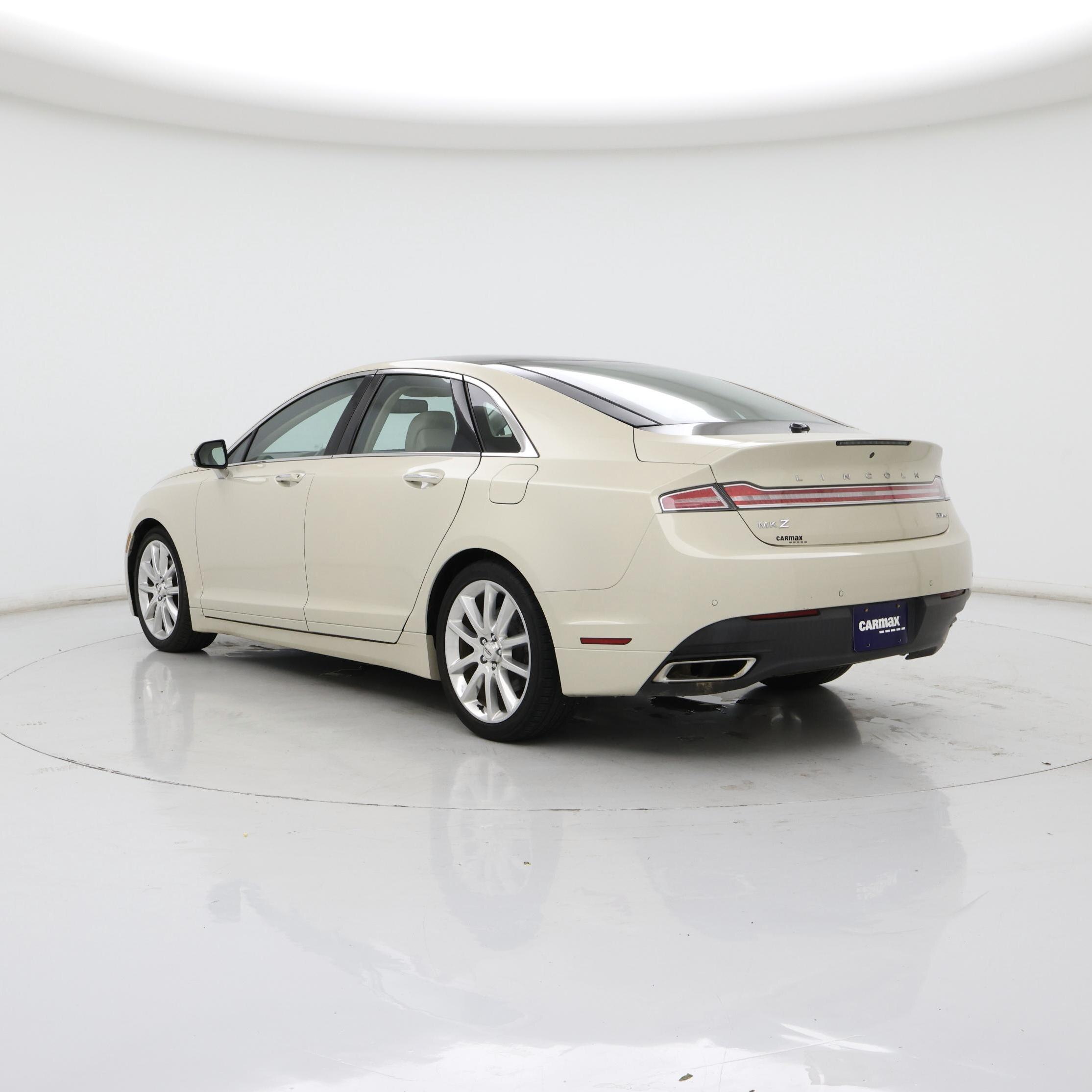 Thumbnail: 2016 Lincoln MKZ - 2