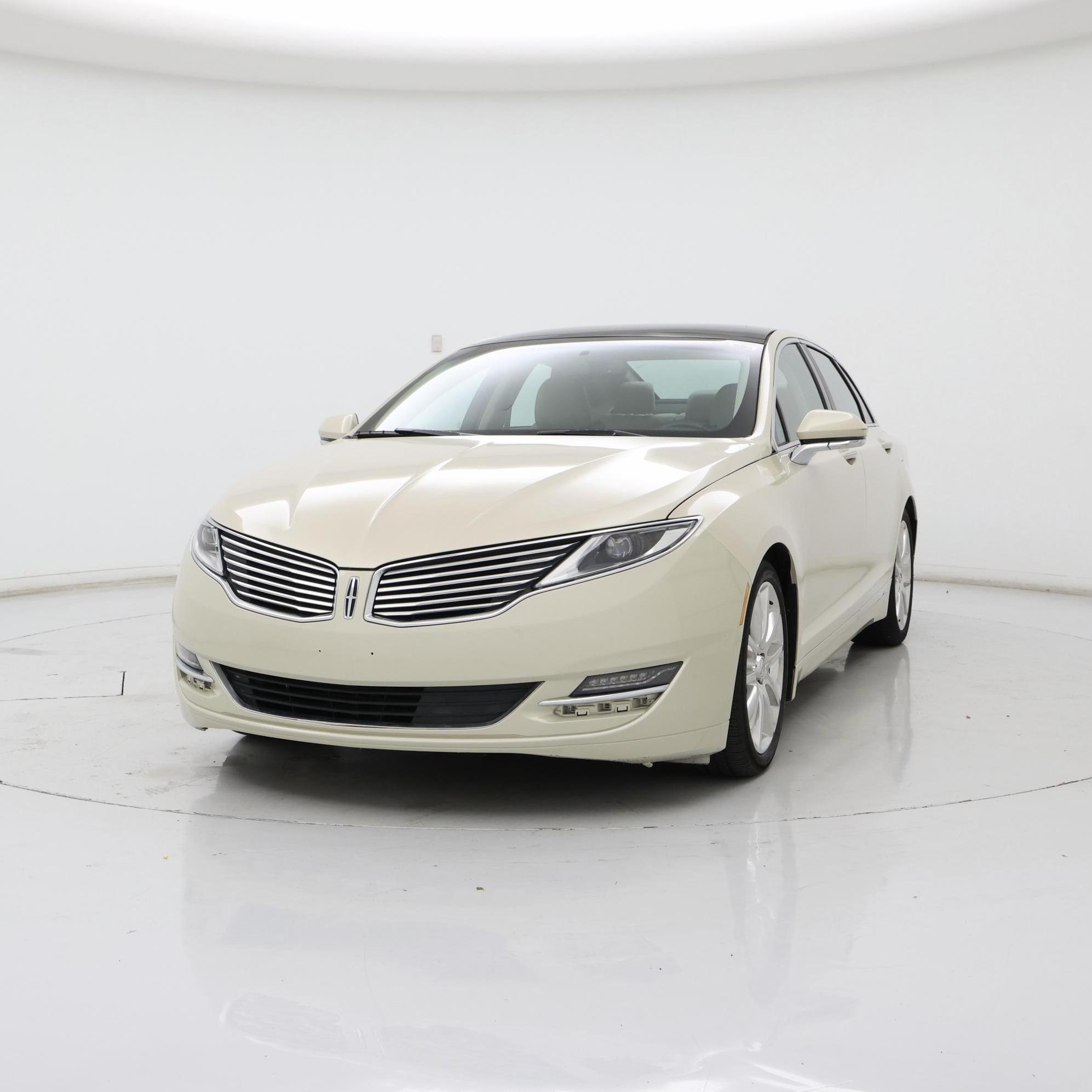 Thumbnail: 2016 Lincoln MKZ - 4