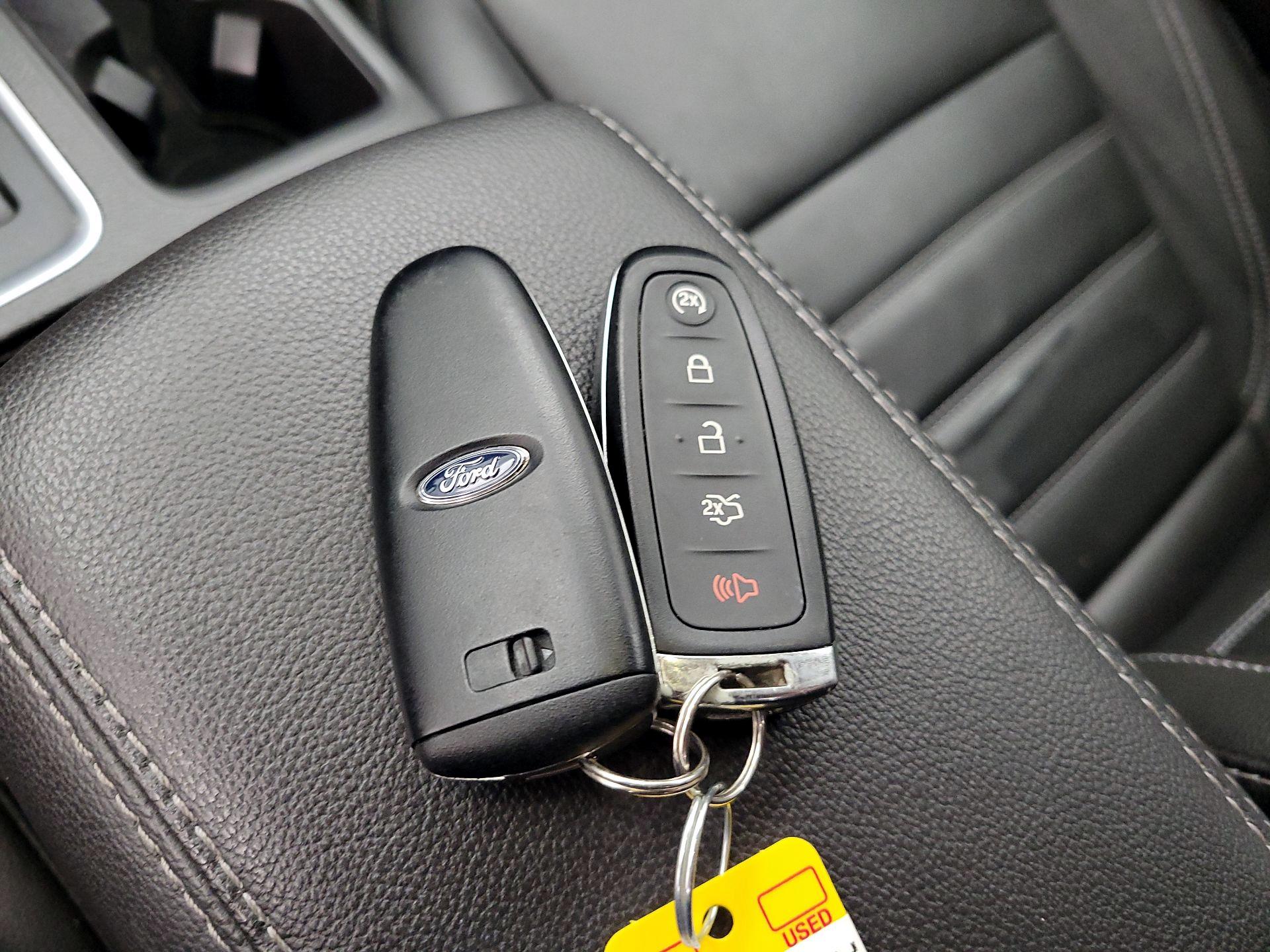 Thumbnail: 2017 Ford Escape - 20