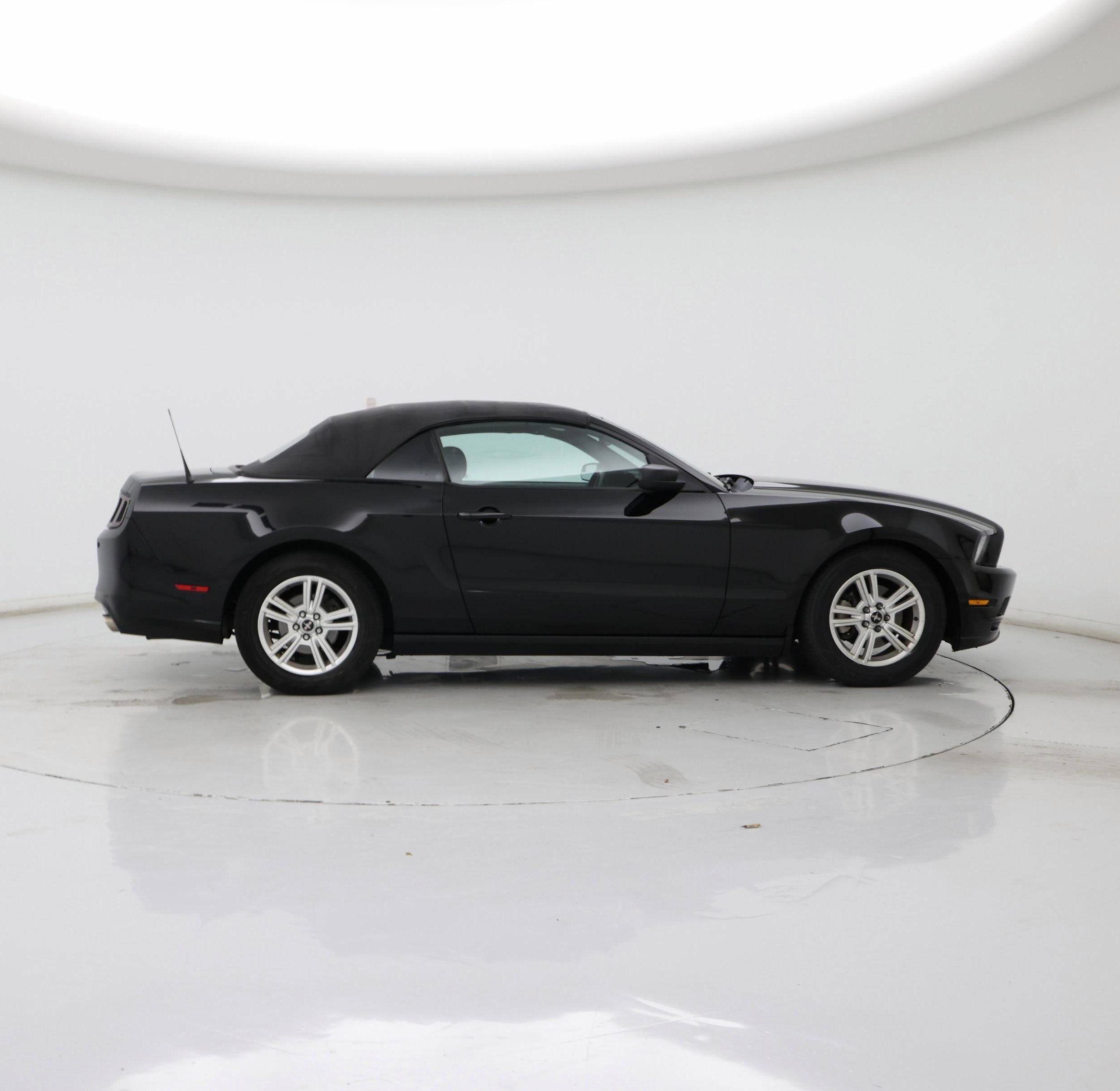 Thumbnail: 2014 Ford Mustang - 7