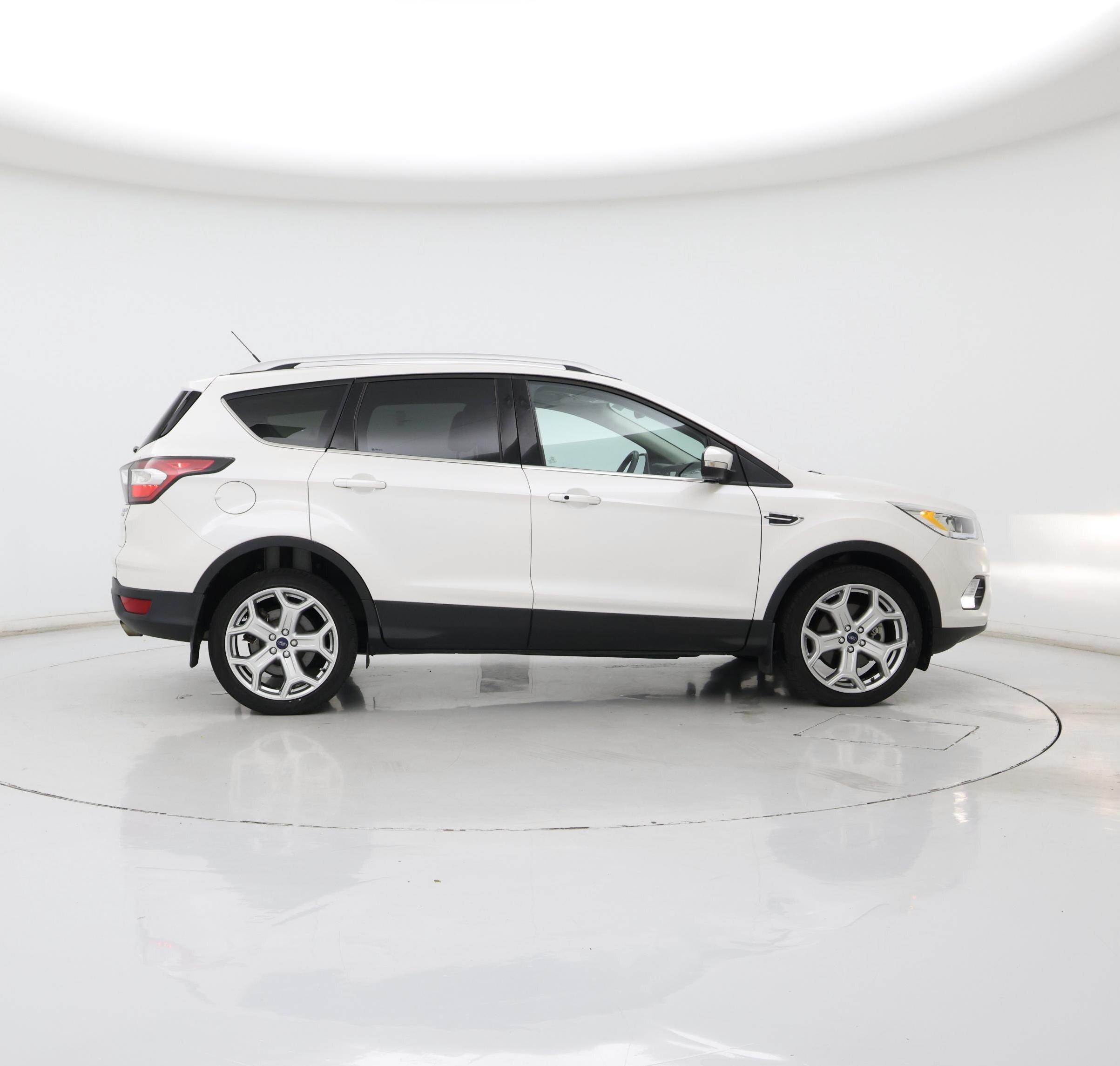 Thumbnail: 2017 Ford Escape - 7