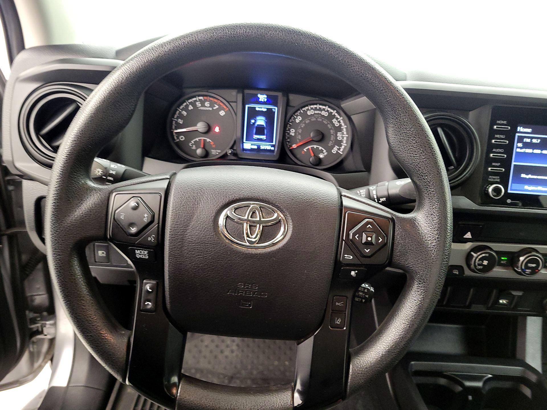 Thumbnail: 2021 Toyota Tacoma - 10