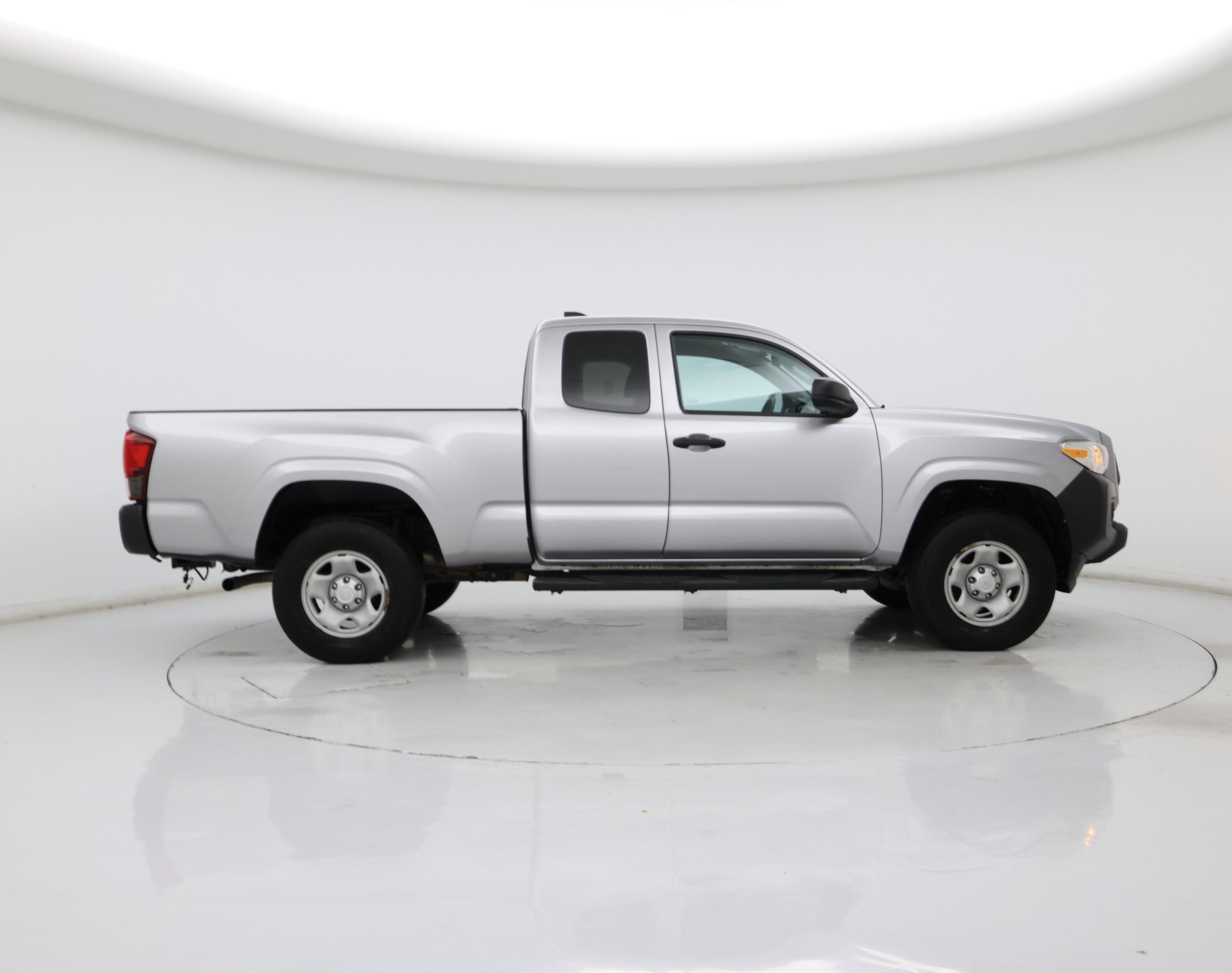 Thumbnail: 2021 Toyota Tacoma - 7