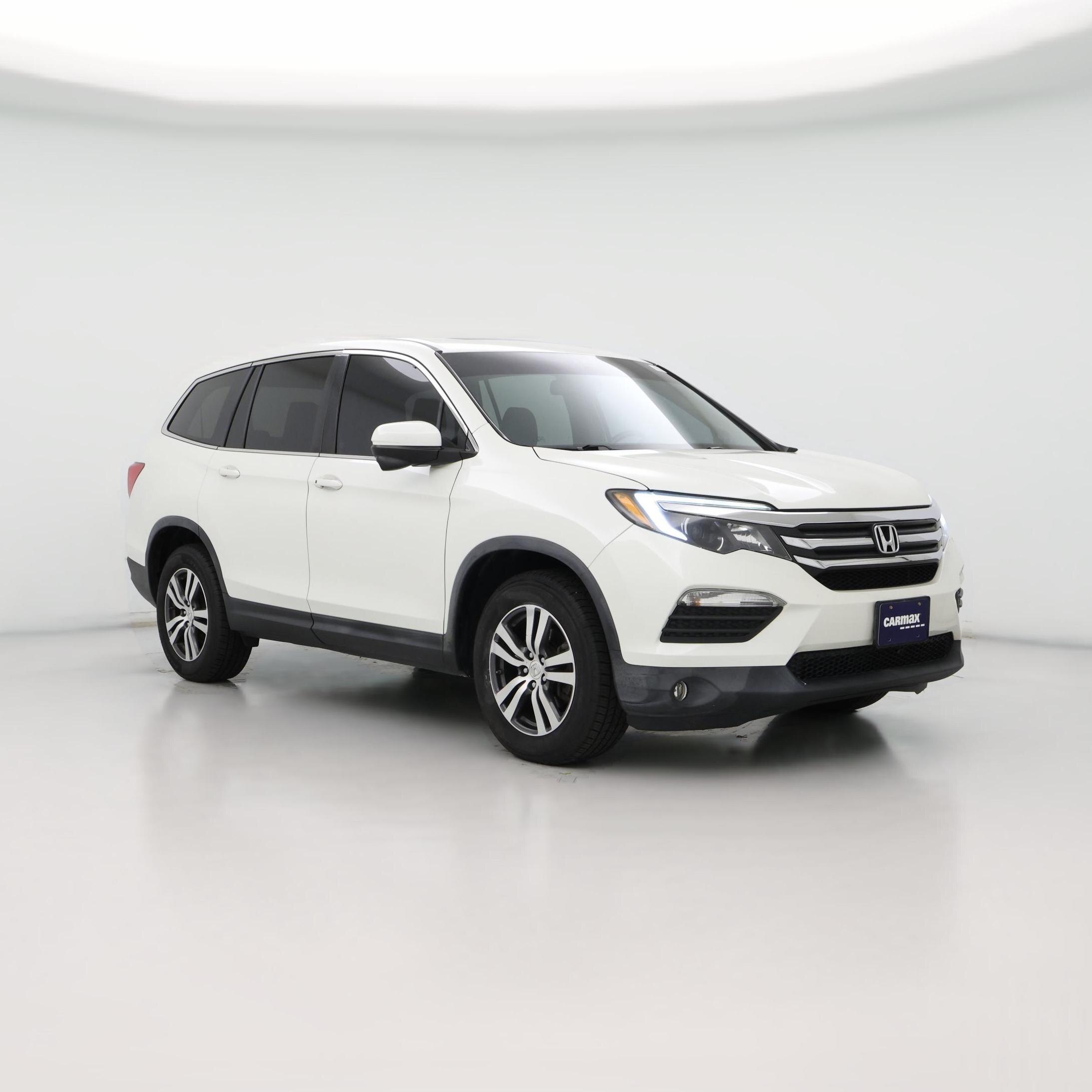 Thumbnail: 2017 Honda Pilot - 1