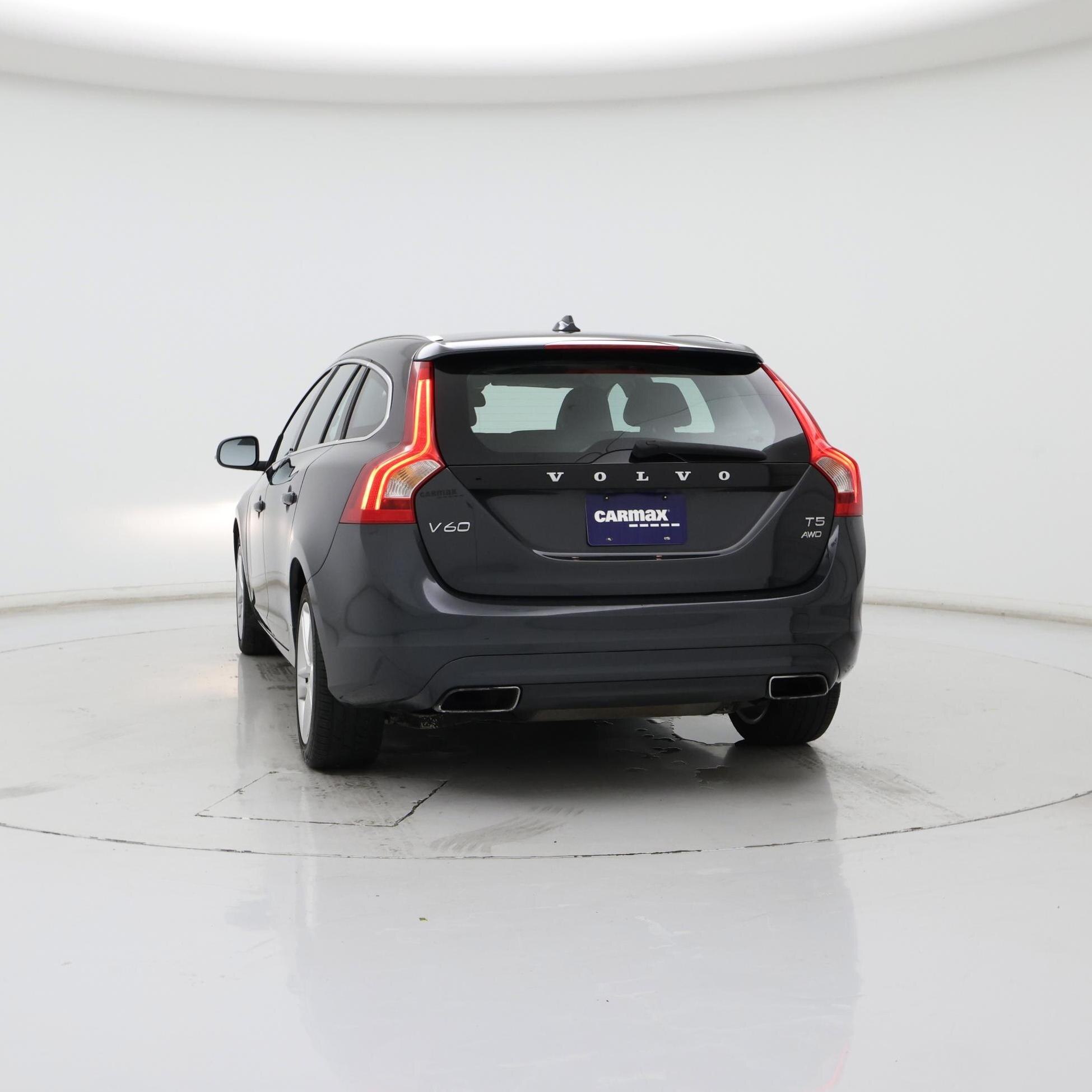 Thumbnail: 2015 Volvo V60 - 6
