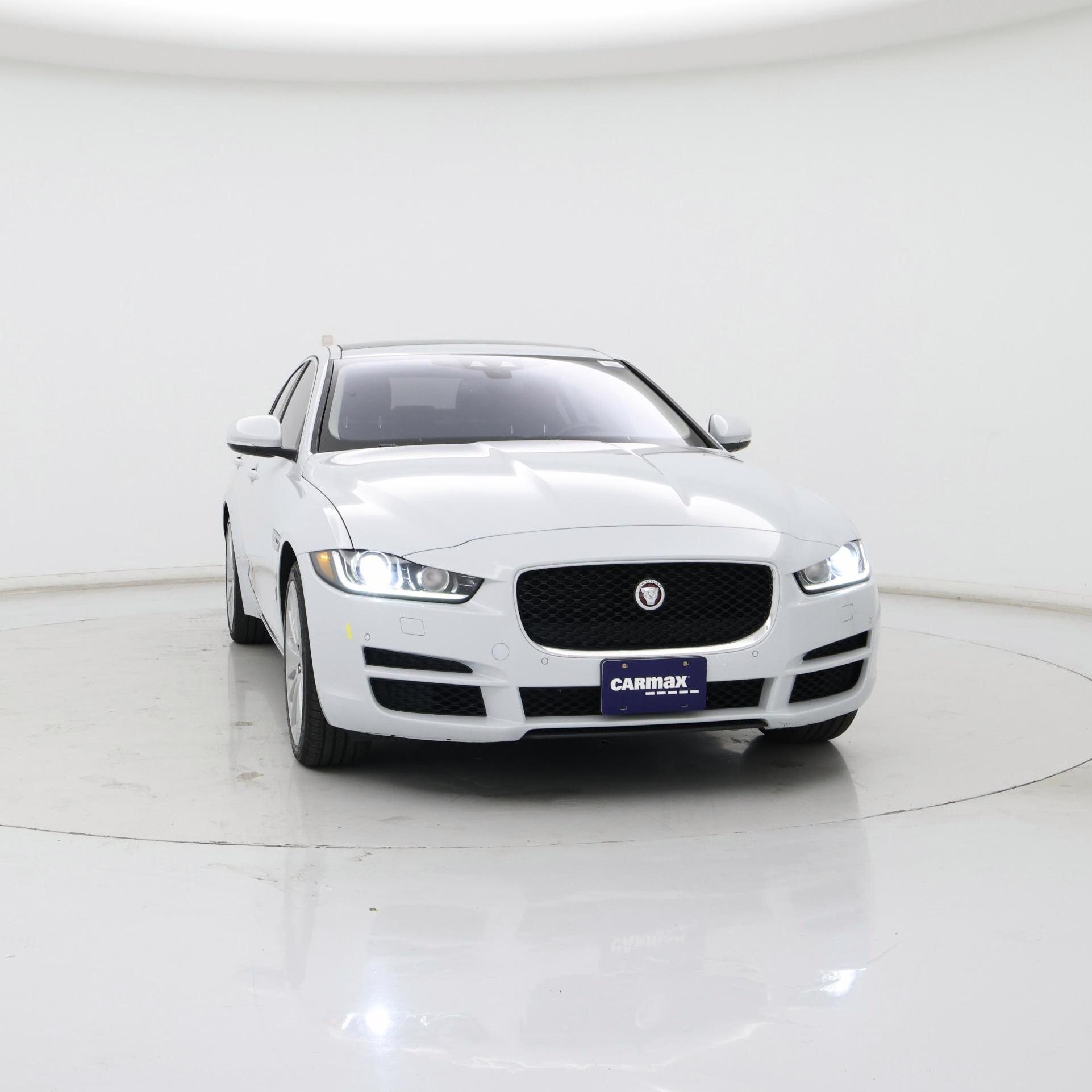 Thumbnail: 2018 Jaguar XE - 5