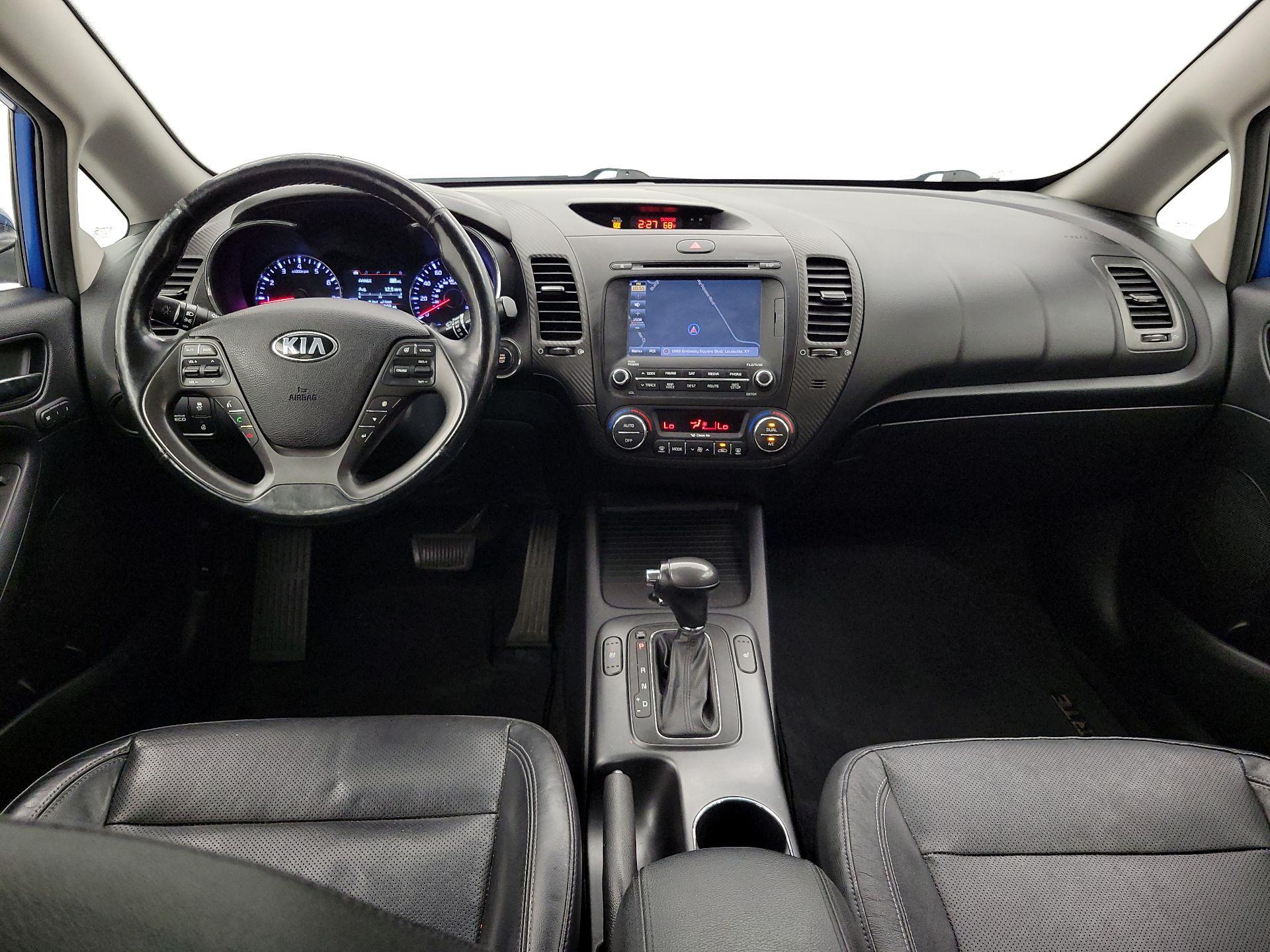 Thumbnail: 2015 Kia Forte - 9