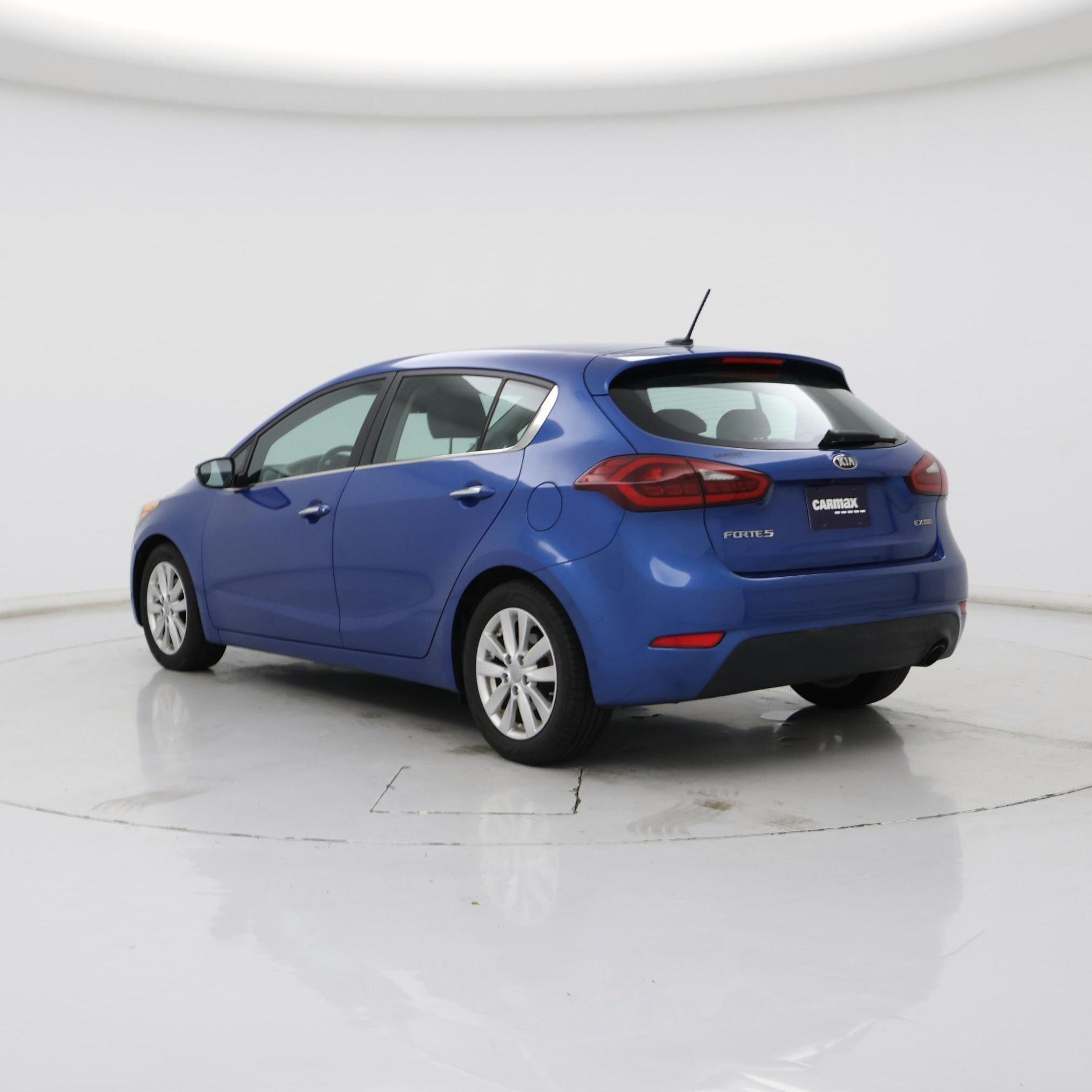 Thumbnail: 2015 Kia Forte - 2