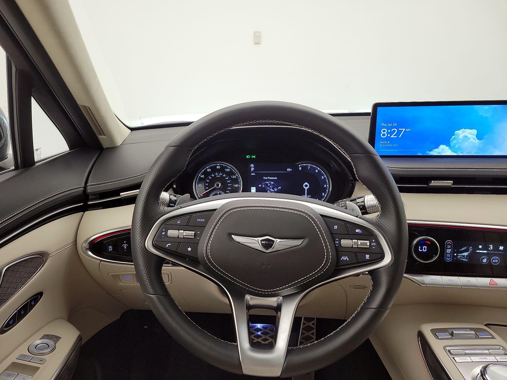 Thumbnail: 2025 Genesis GV70 - 10