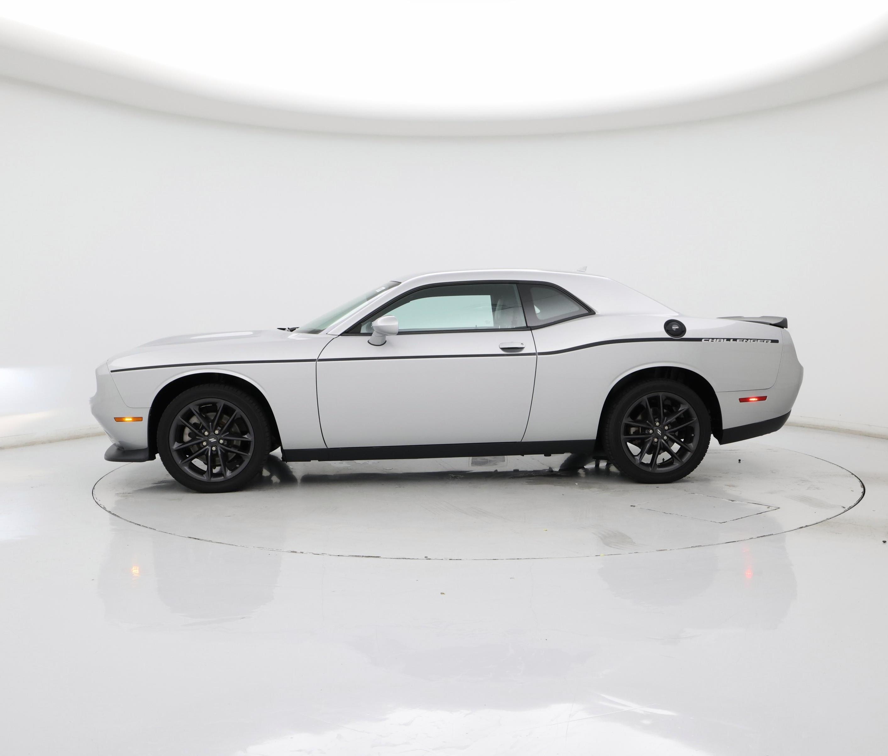 Thumbnail: 2021 Dodge Challenger - 3