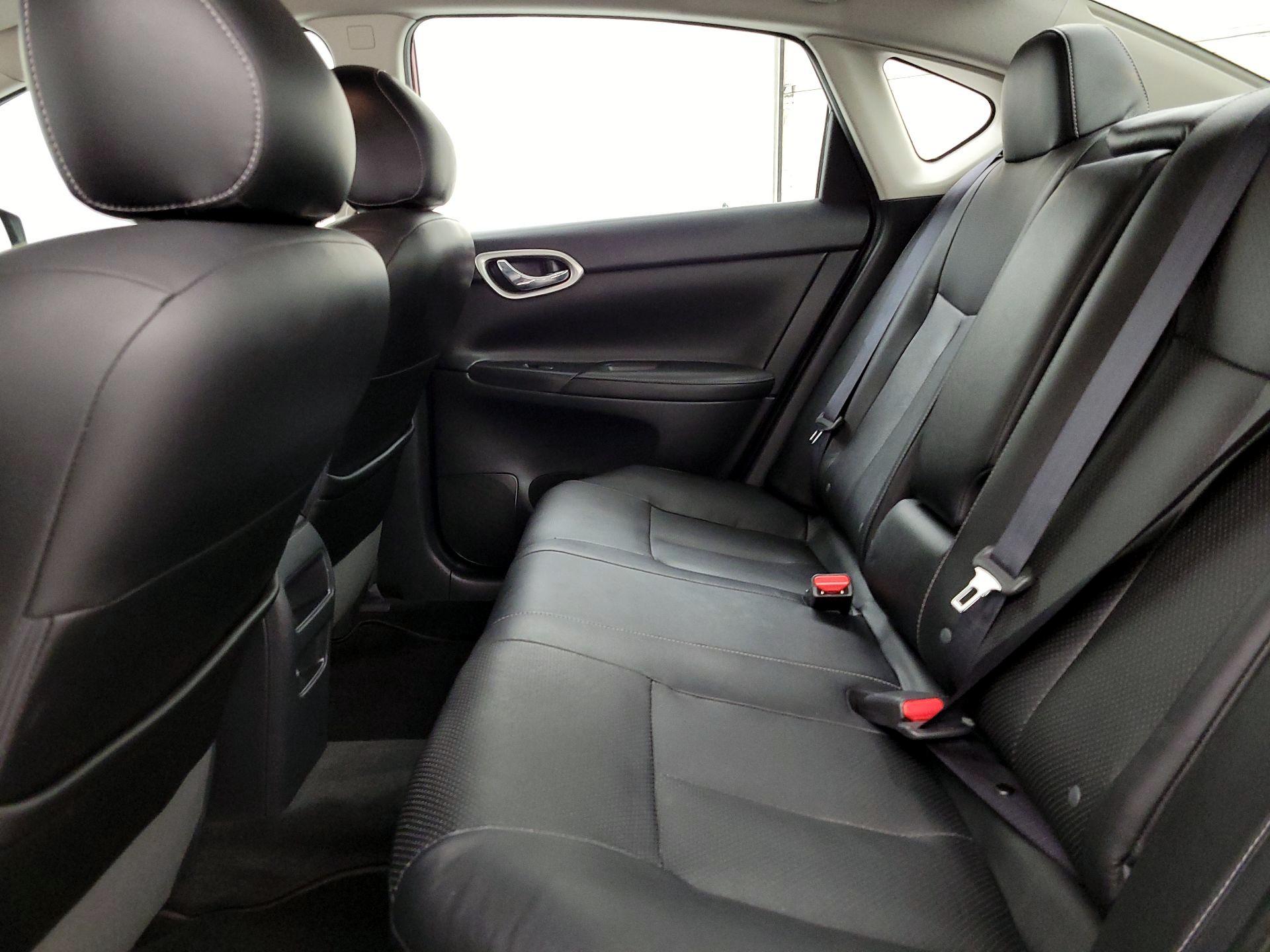 Thumbnail: 2014 Nissan Sentra - 17
