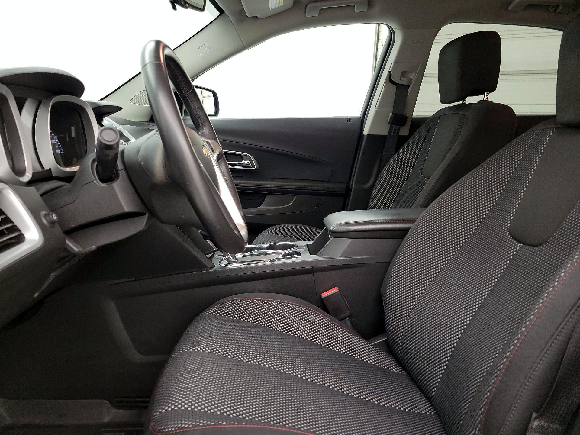 Thumbnail: 2017 Chevrolet Equinox - 11