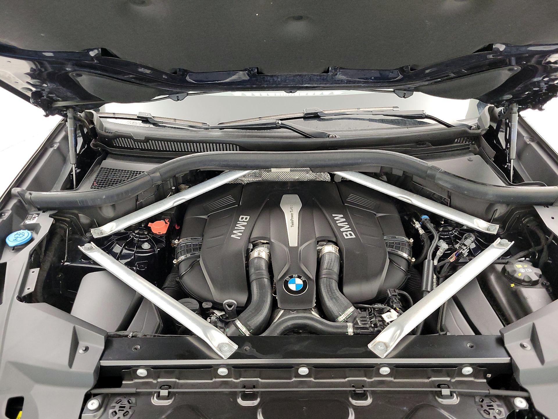 Thumbnail: 2019 BMW X5 - 17