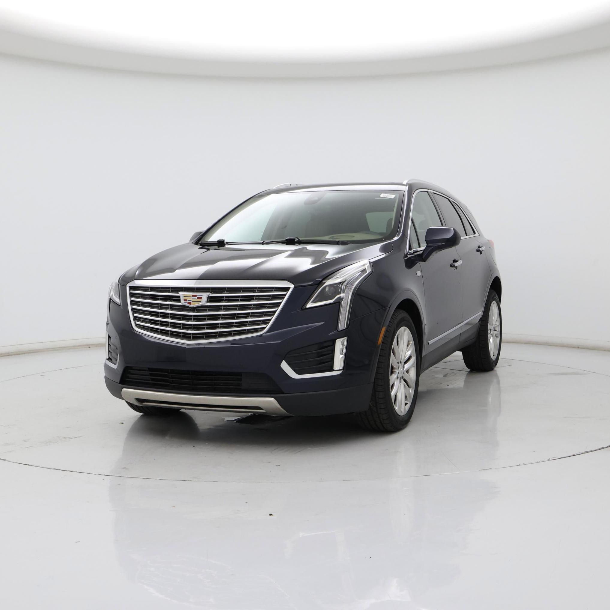 Thumbnail: 2017 Cadillac XT5 - 4