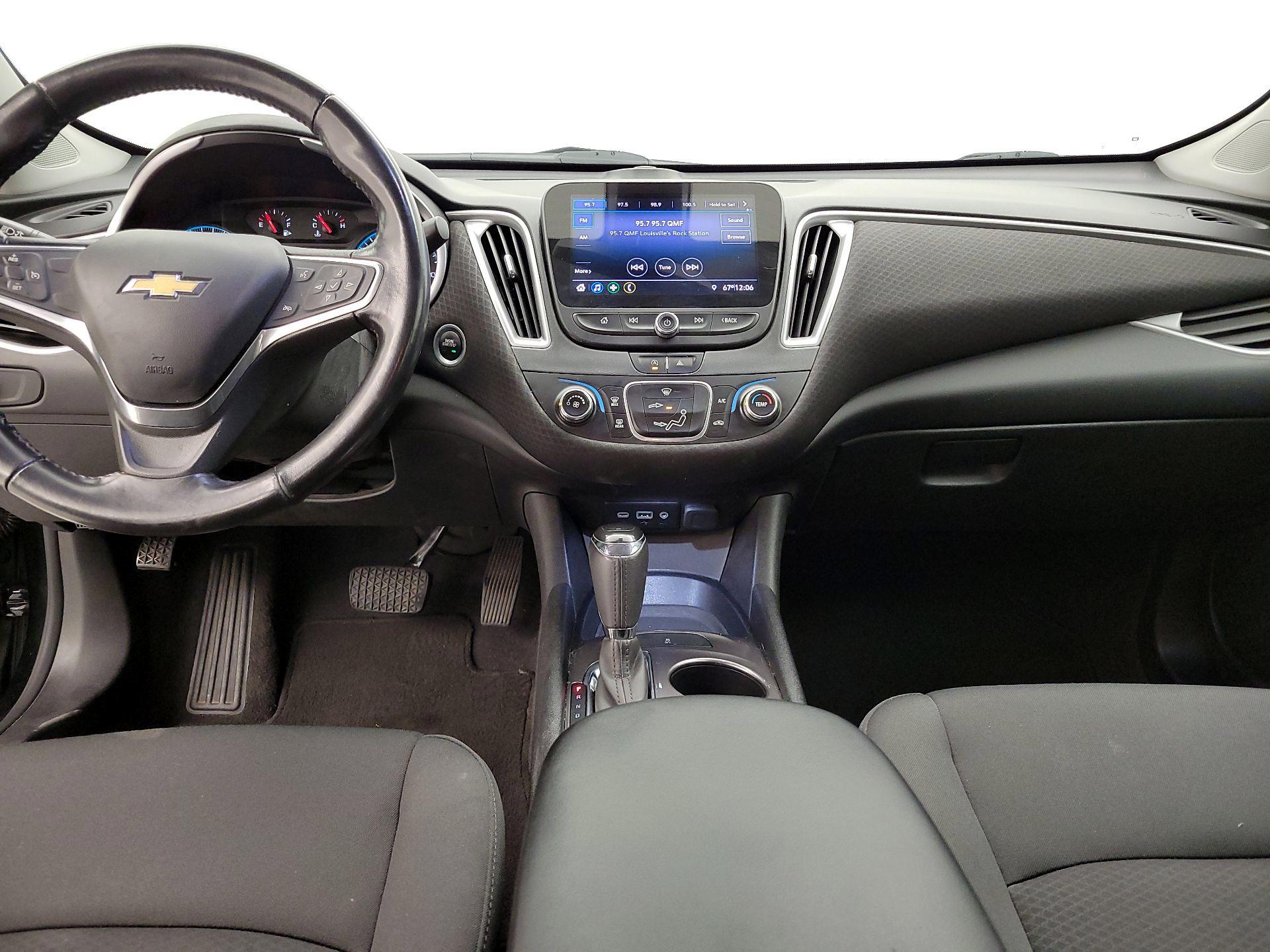Thumbnail: 2020 Chevrolet Malibu - 9