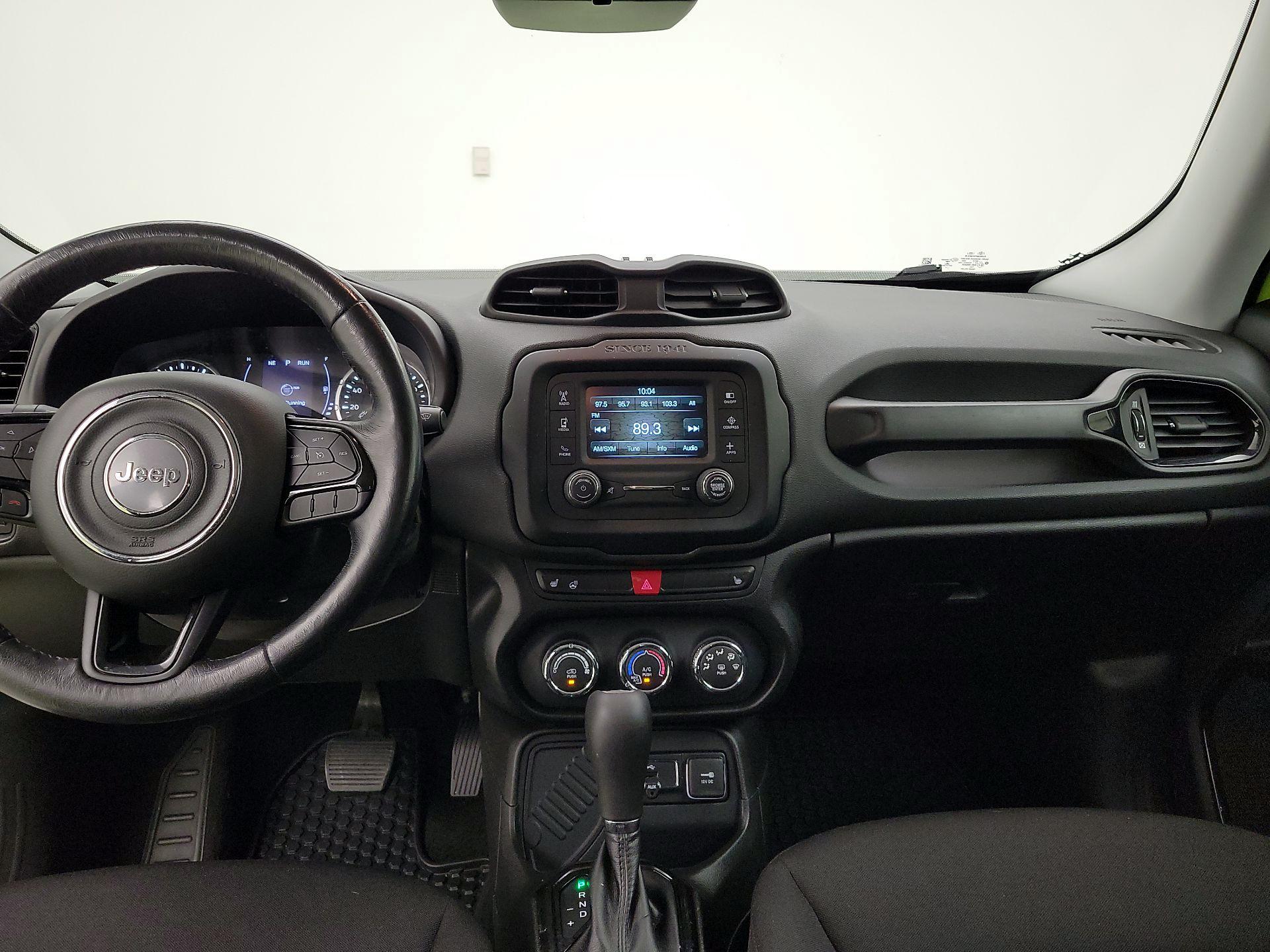 Thumbnail: 2017 Jeep Renegade - 9