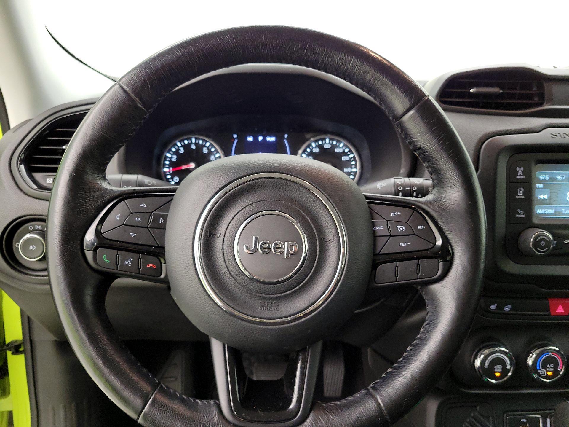 Thumbnail: 2017 Jeep Renegade - 10