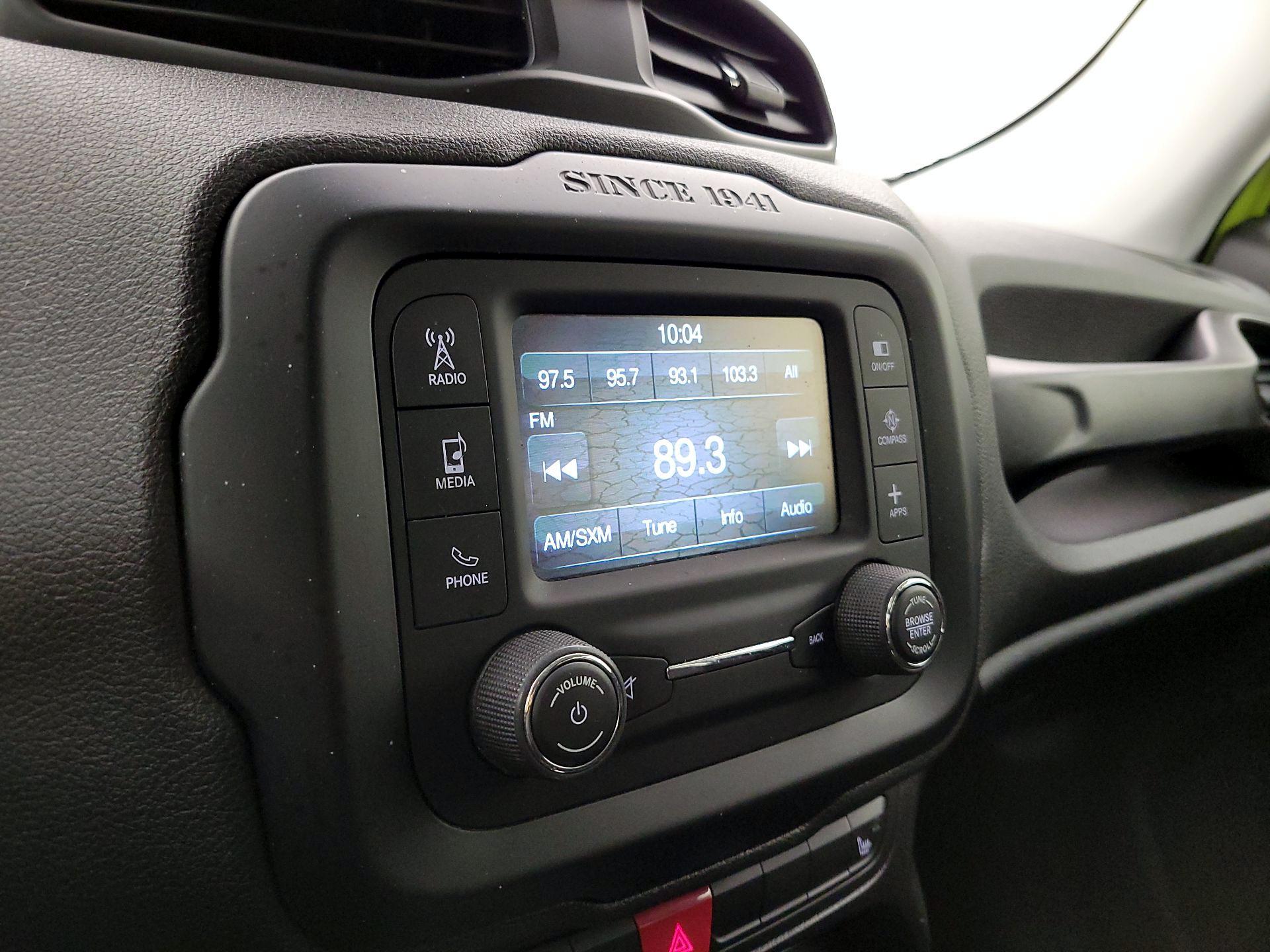Thumbnail: 2017 Jeep Renegade - 15