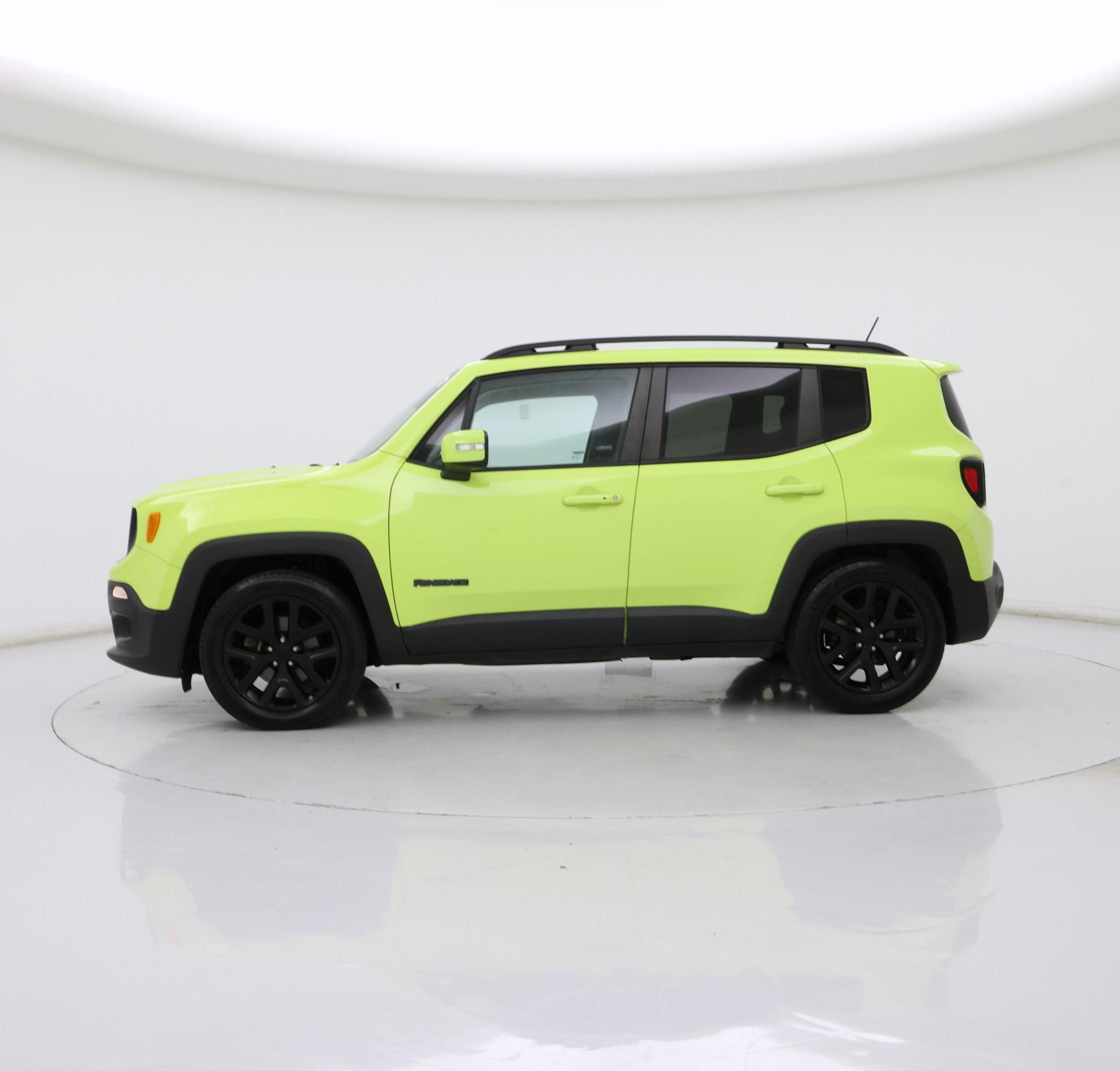 Thumbnail: 2017 Jeep Renegade - 3