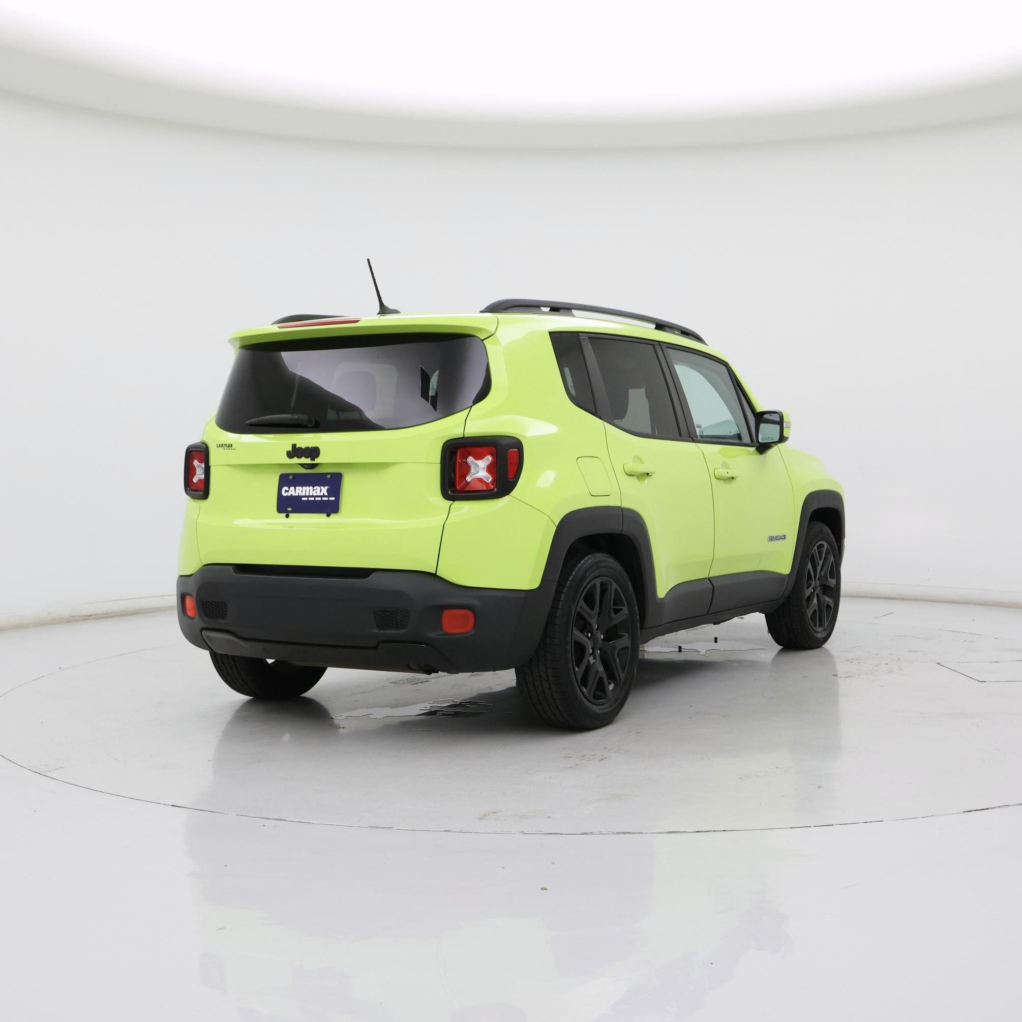 Thumbnail: 2017 Jeep Renegade - 8