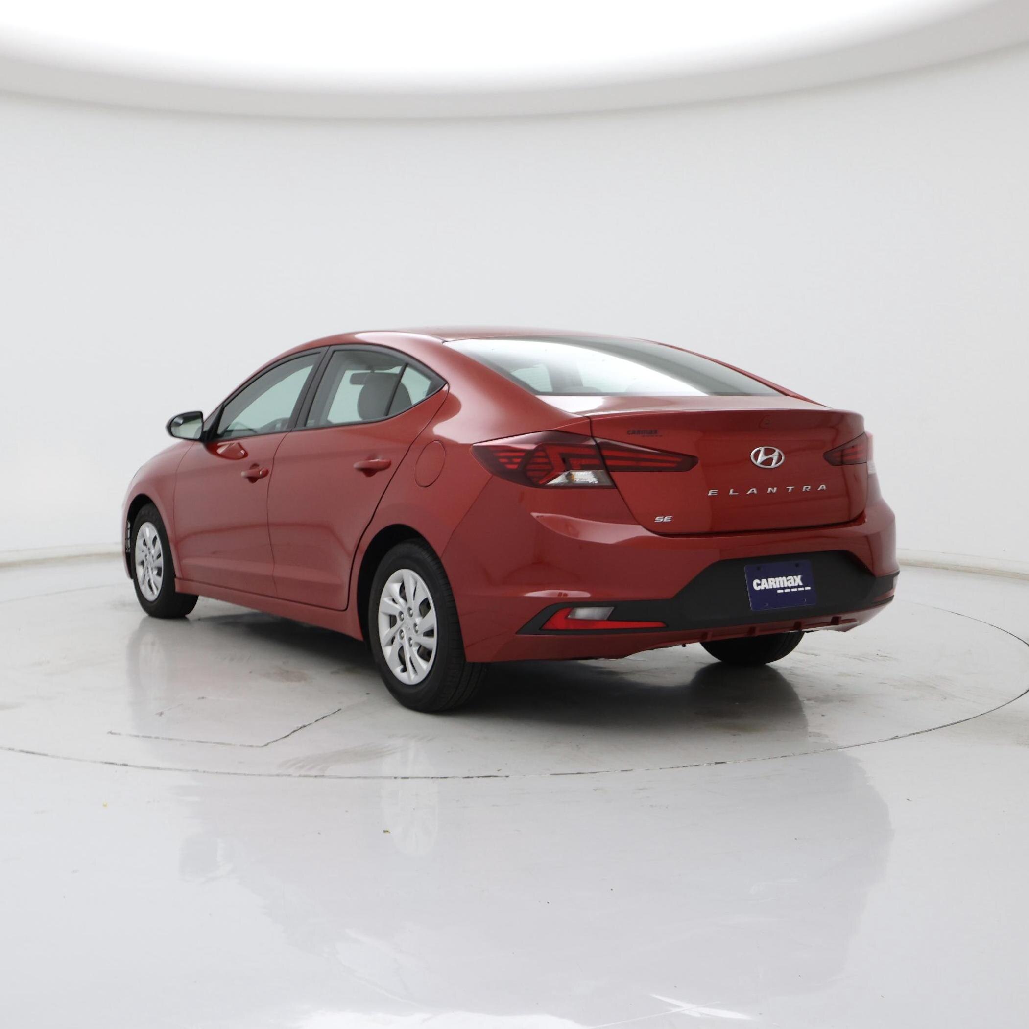 Thumbnail: 2019 Hyundai Elantra - 2