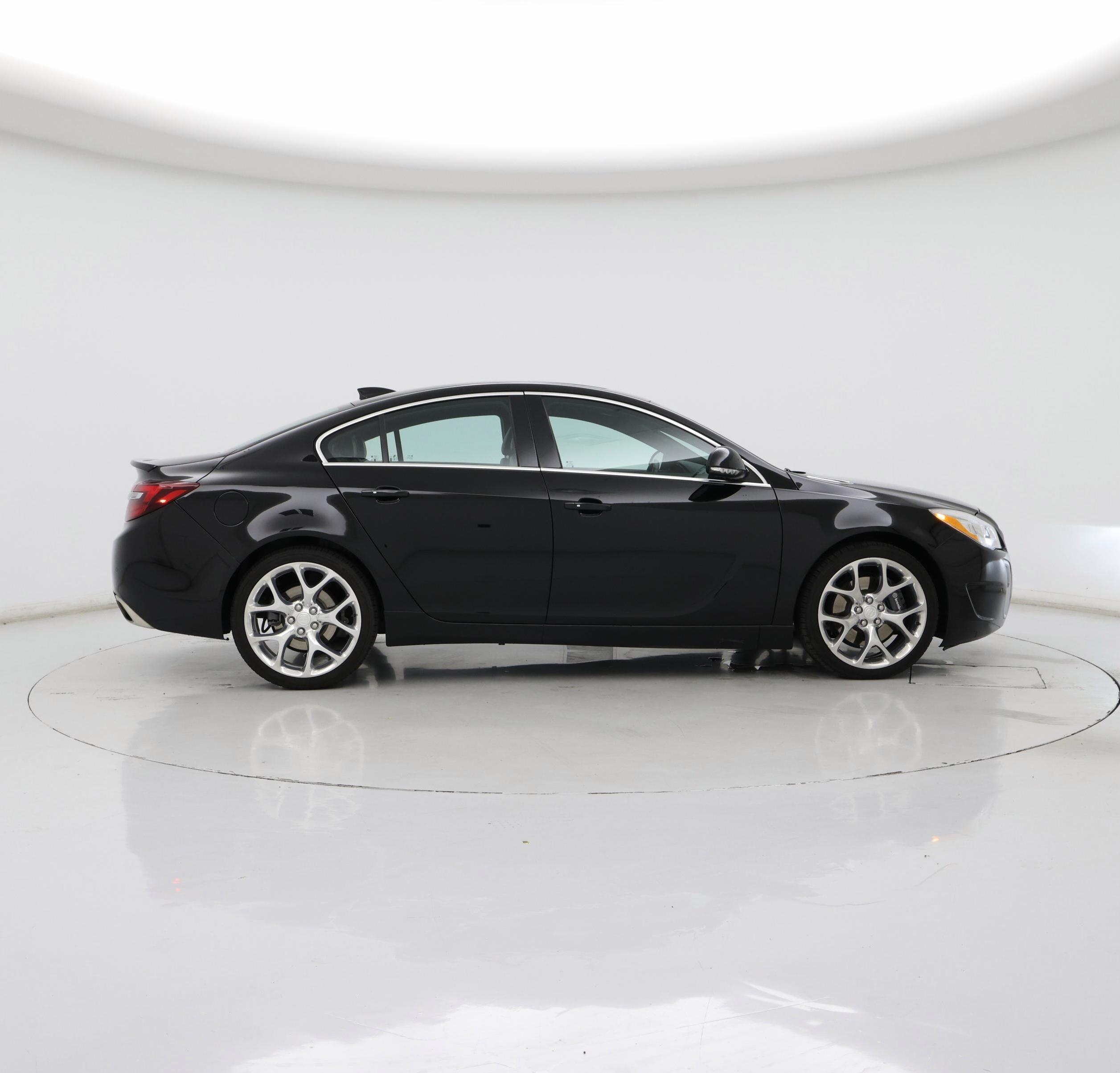 Thumbnail: 2017 Buick Regal - 7
