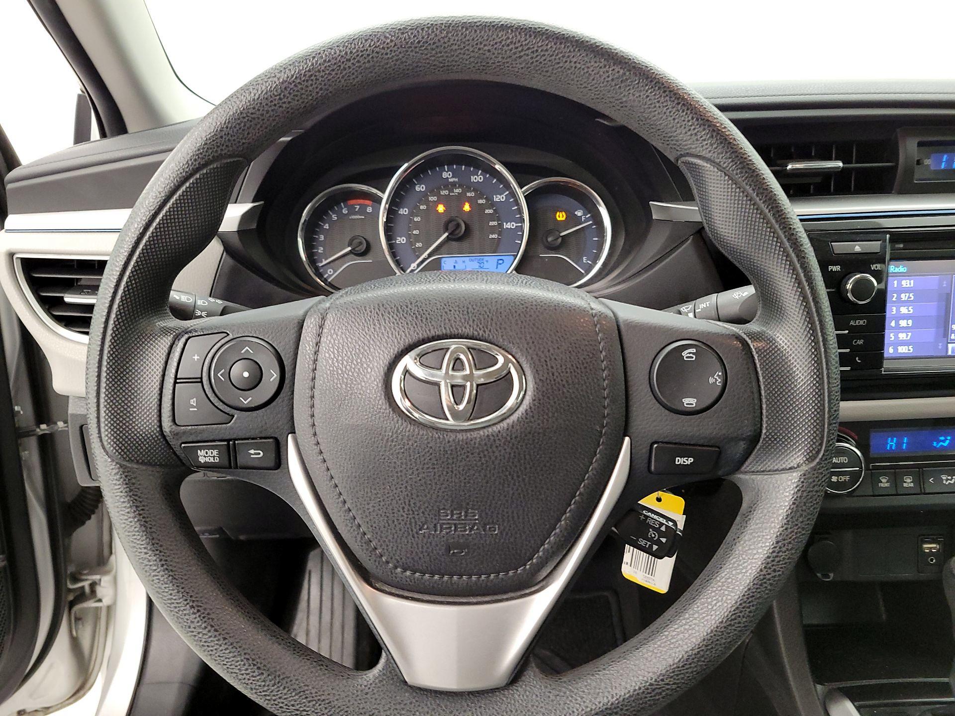 Thumbnail: 2016 Toyota Corolla - 10