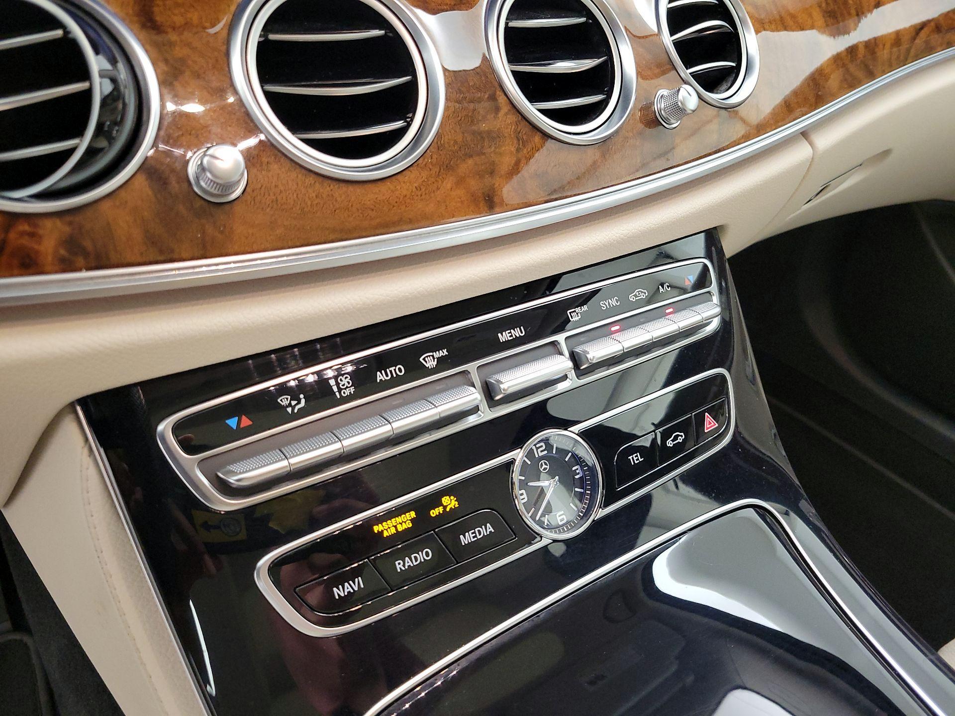 Thumbnail: 2018 Mercedes-Benz E-Class - 14