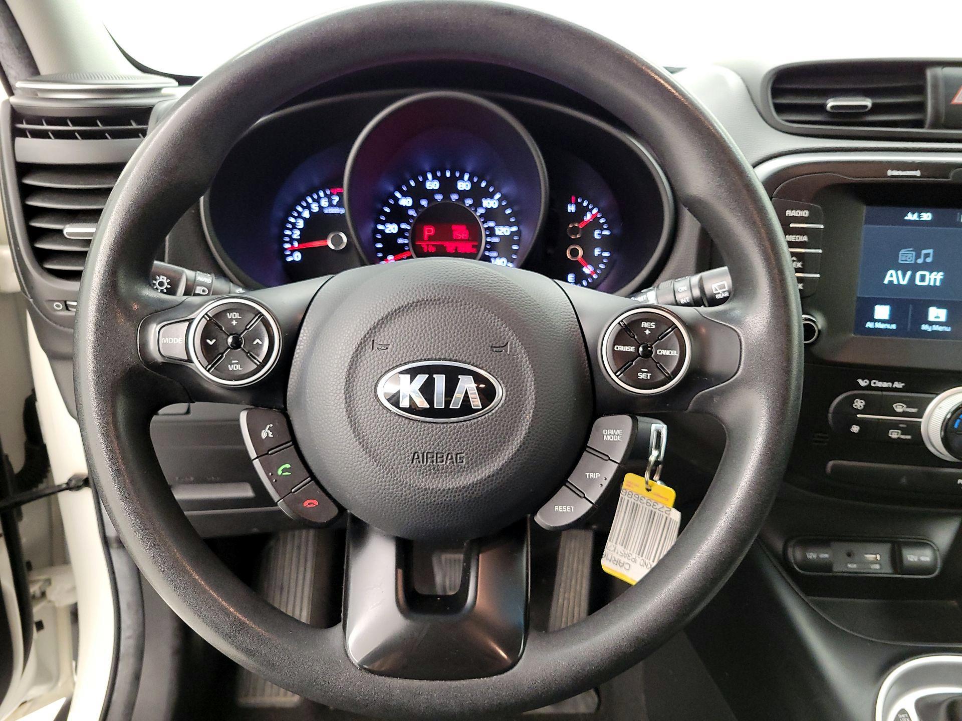 Thumbnail: 2019 Kia Soul - 10
