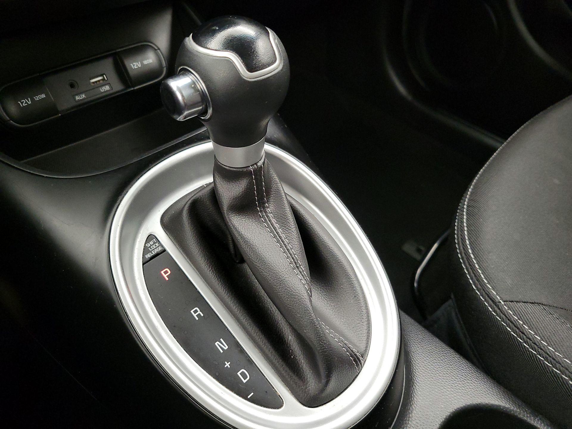 Thumbnail: 2019 Kia Soul - 17