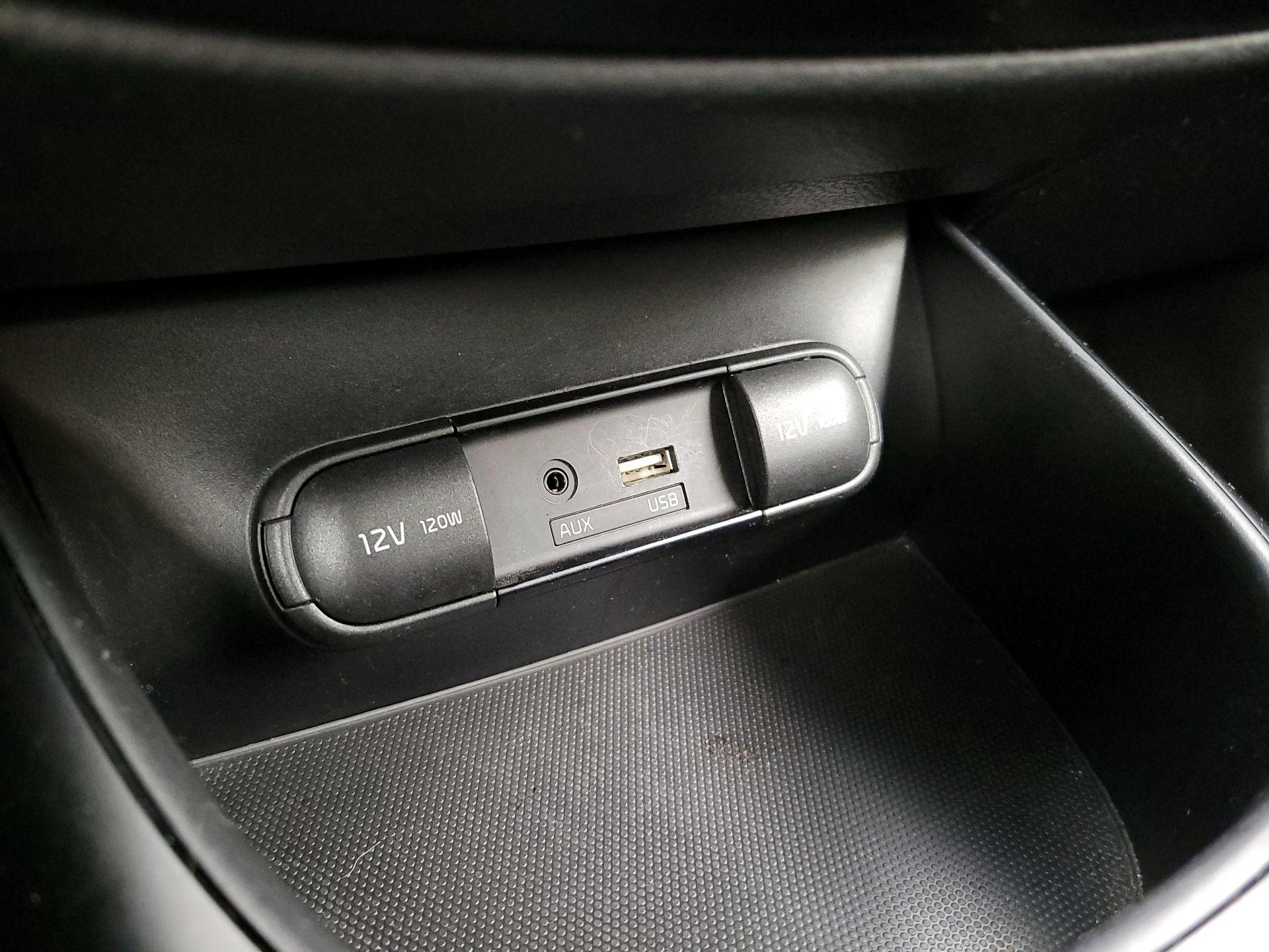 Thumbnail: 2019 Kia Soul - 18
