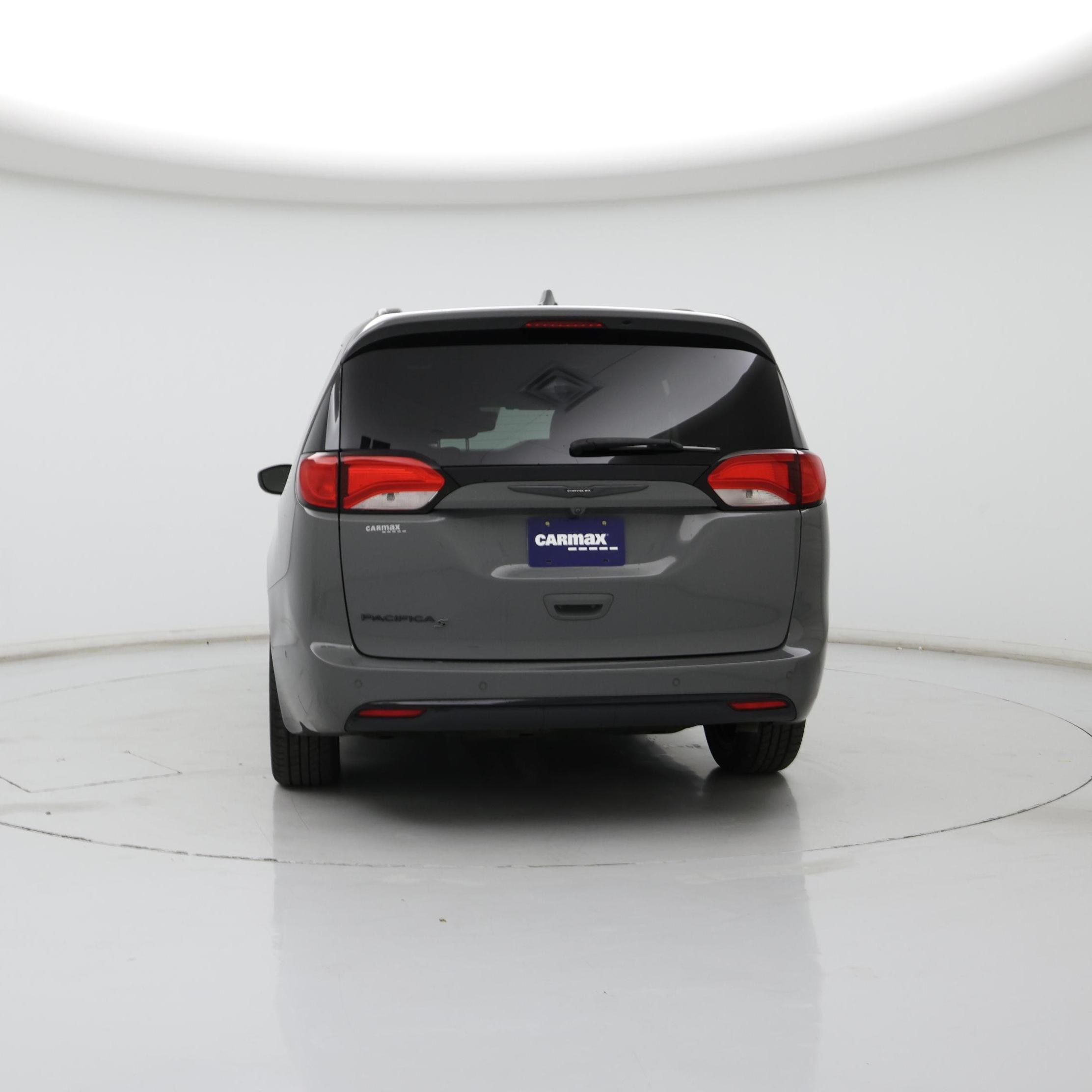 Thumbnail: 2020 Chrysler Pacifica - 6