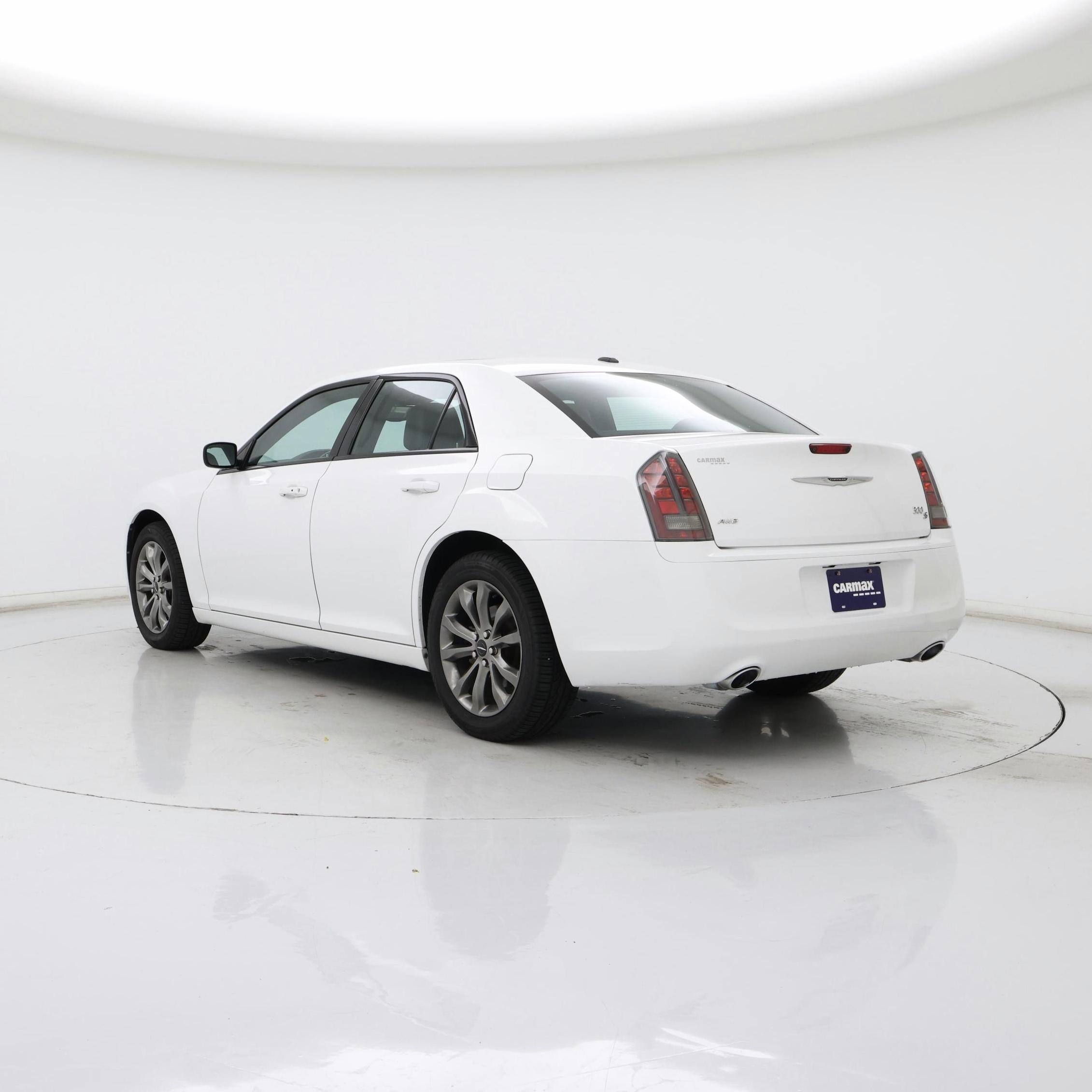Thumbnail: 2014 Chrysler 300 - 2