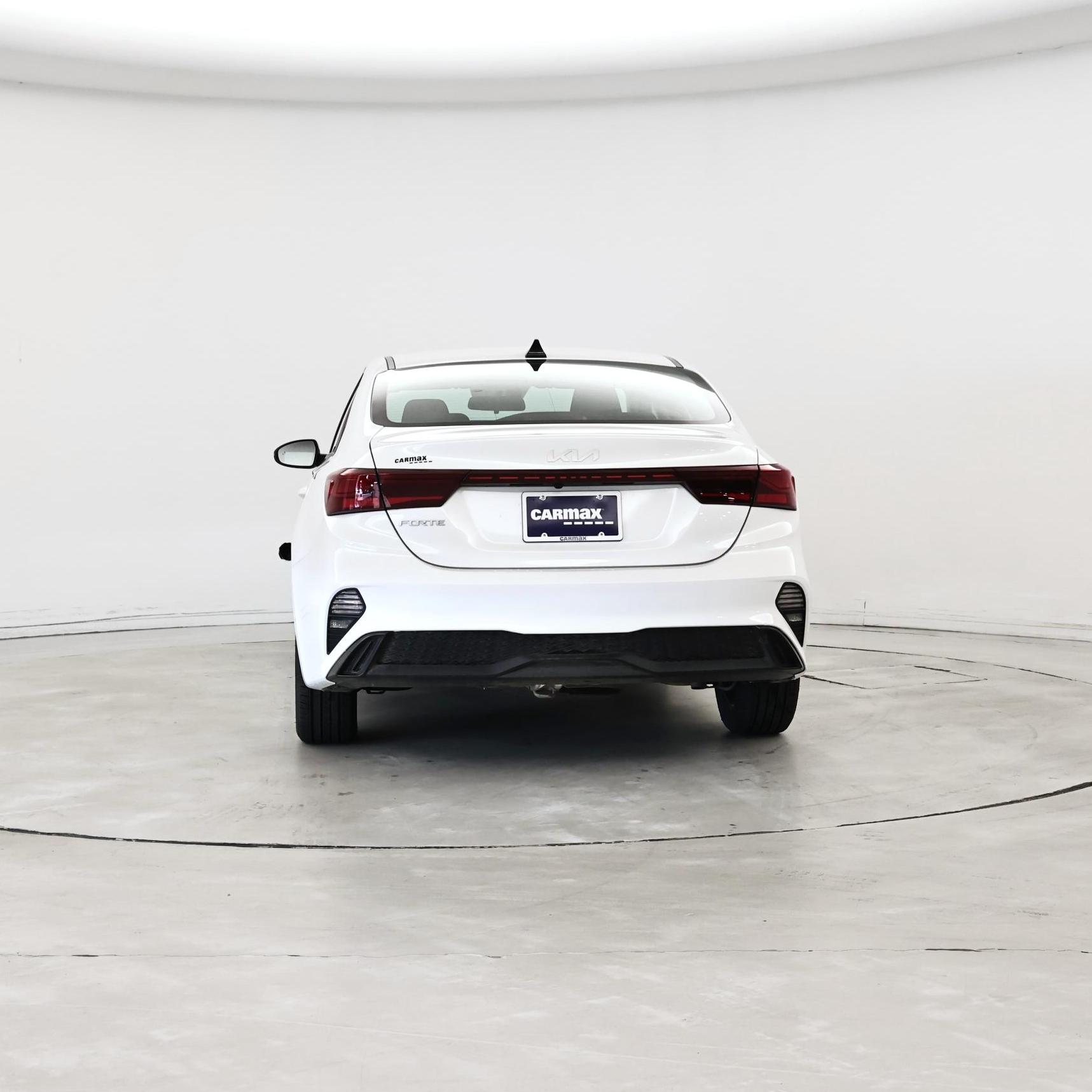 Thumbnail: 2023 Kia Forte - 6